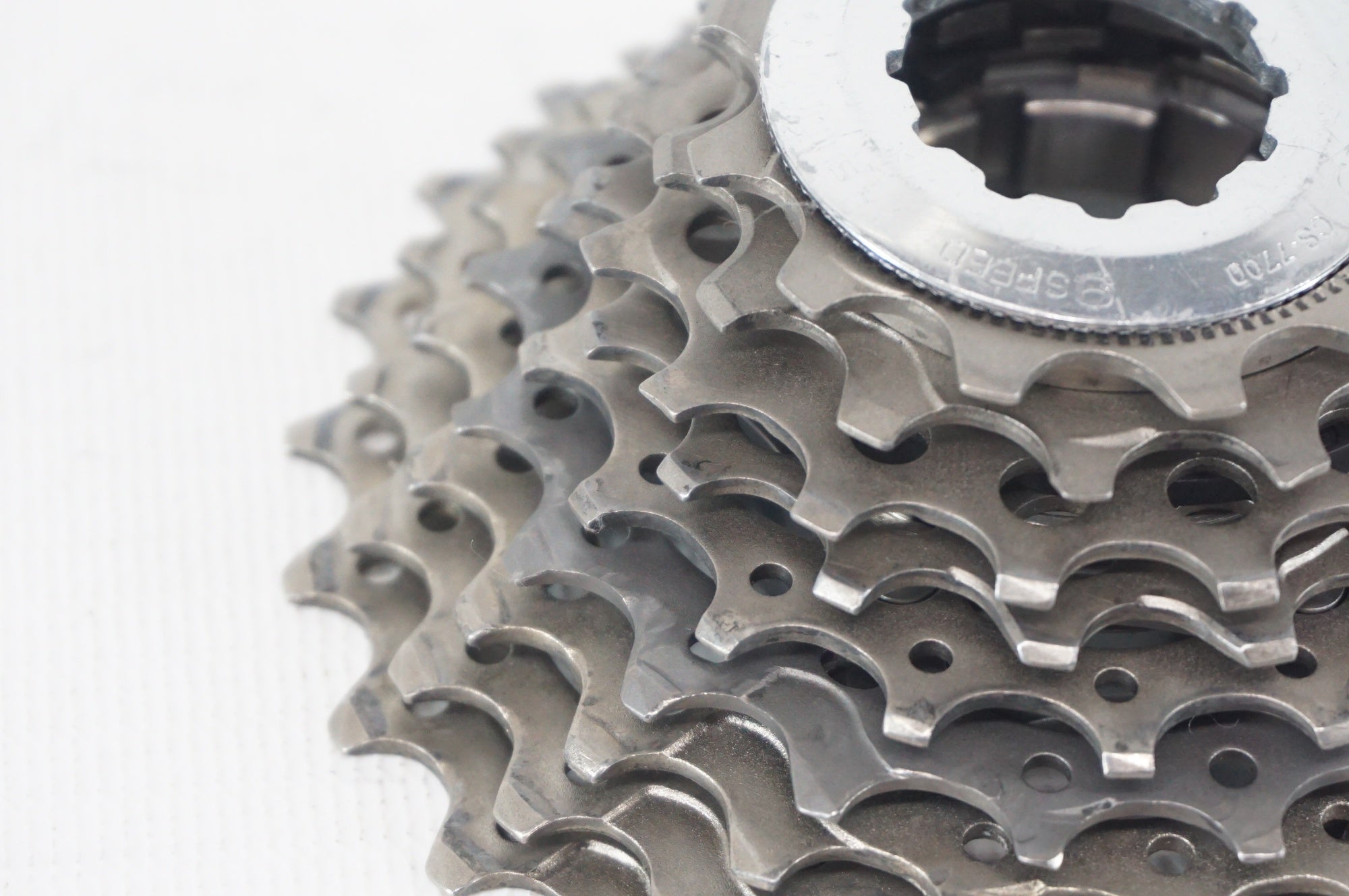 SHIMANO 「シマノ」 DURA-ACE CS-7700 9S 12-25T スプロケット / 阪急