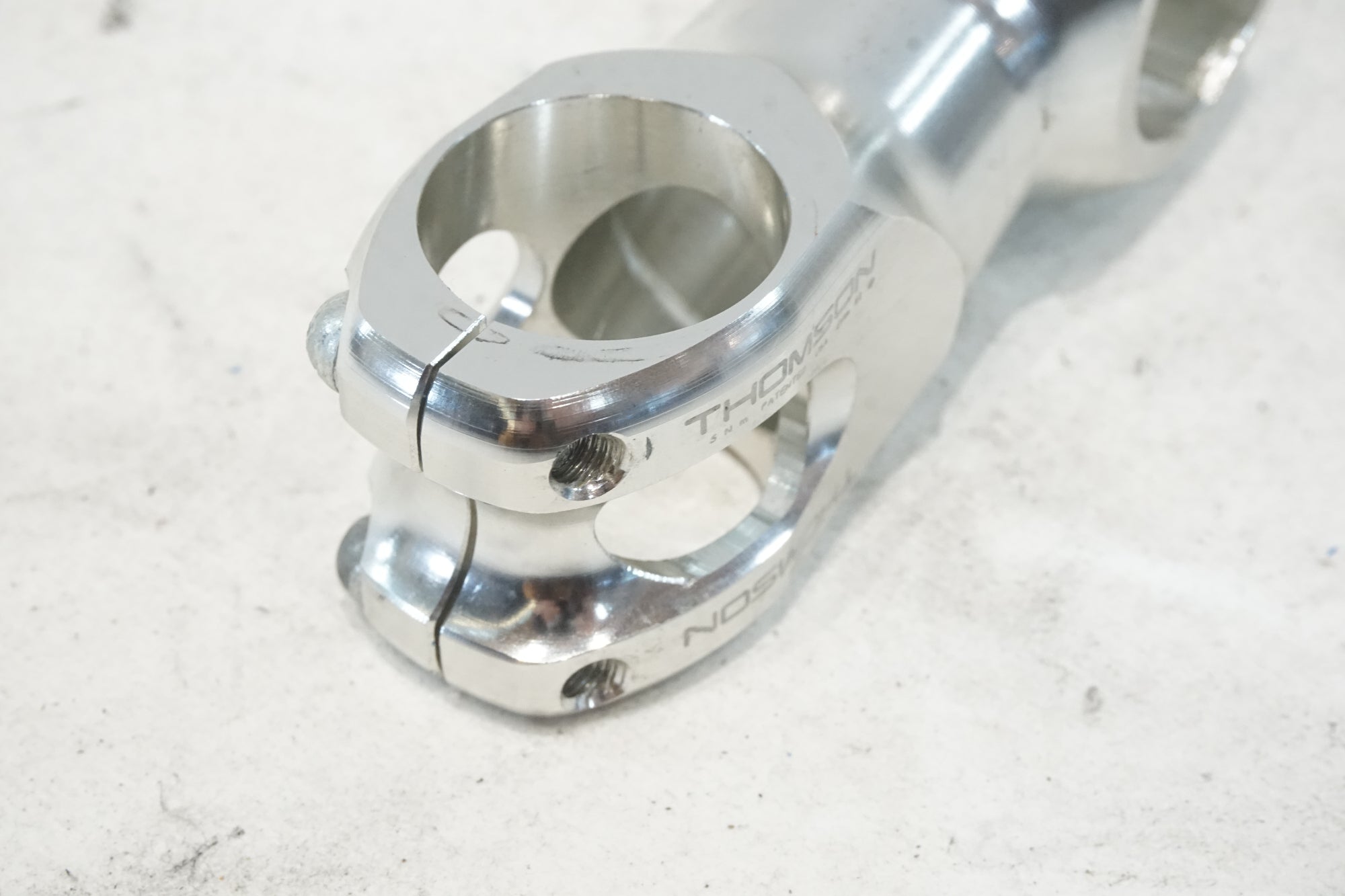 THOMSON 「トムソン」 ELITE φ 31.8 70mm ステム / 横浜戸塚店