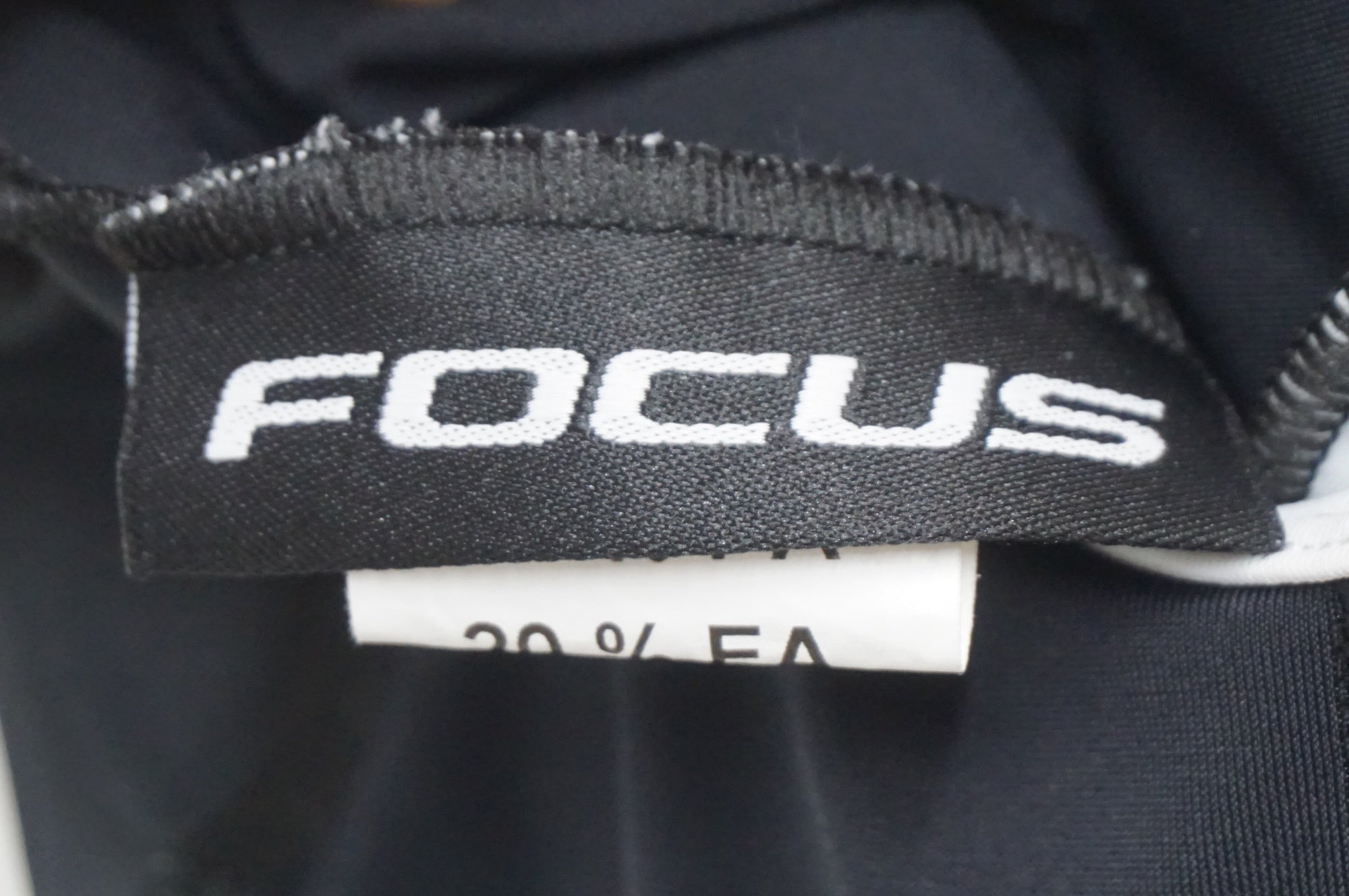 FOCUS 「フォーカス」 サイズM ビブショーツ / 福岡アイランドシティ店