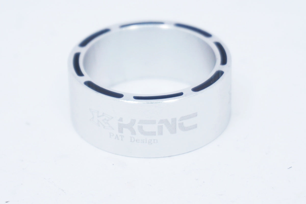 KCNC 「ケーシーエヌシー」 14mm コラムスペーサー / 大阪美原北インター店