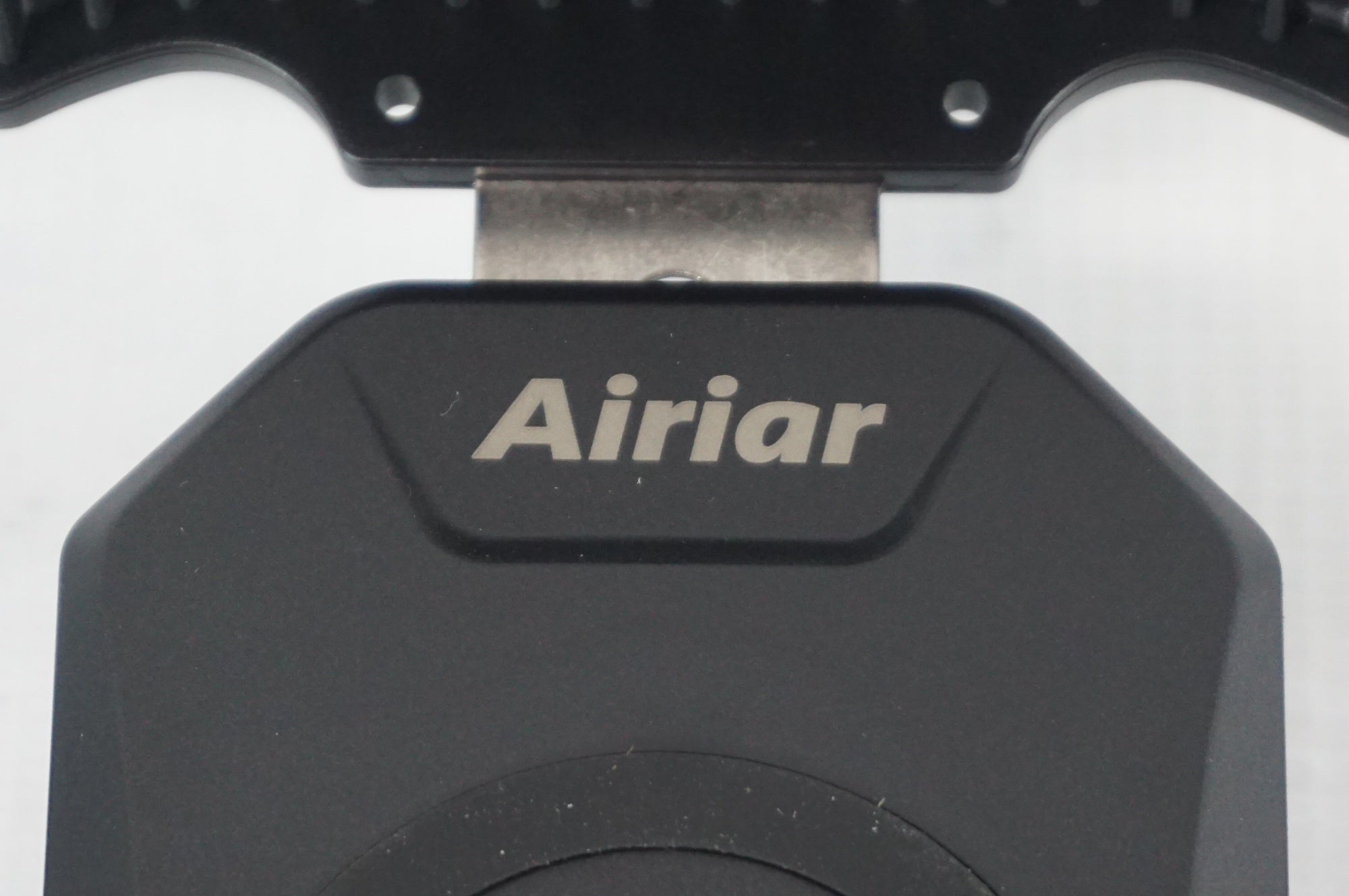 AIRIAR 「アイリア」 スマホホルダー / 阪急塚口店