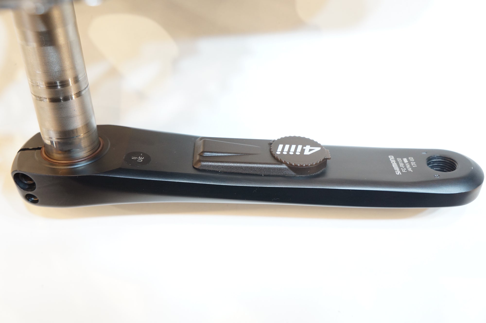 SHIMANO 「シマノ」 ULTEGRA FC-R8100 (4iiii PRECISION 3+ 片側パワー