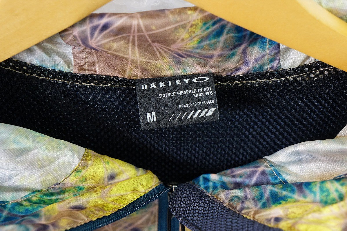 OAKLEY 「オークリー」 Mサイズ ウィンドブレーカー / 熊谷本店