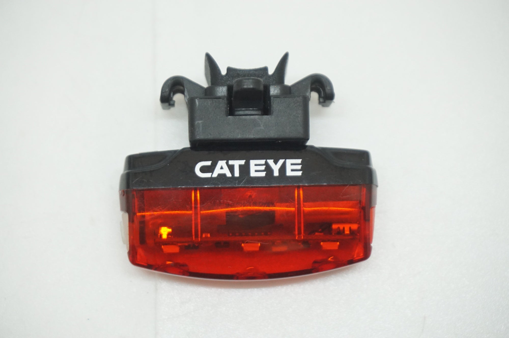 CATEYE 「キャットアイ」 TL-LD620 リアライト / 福岡店