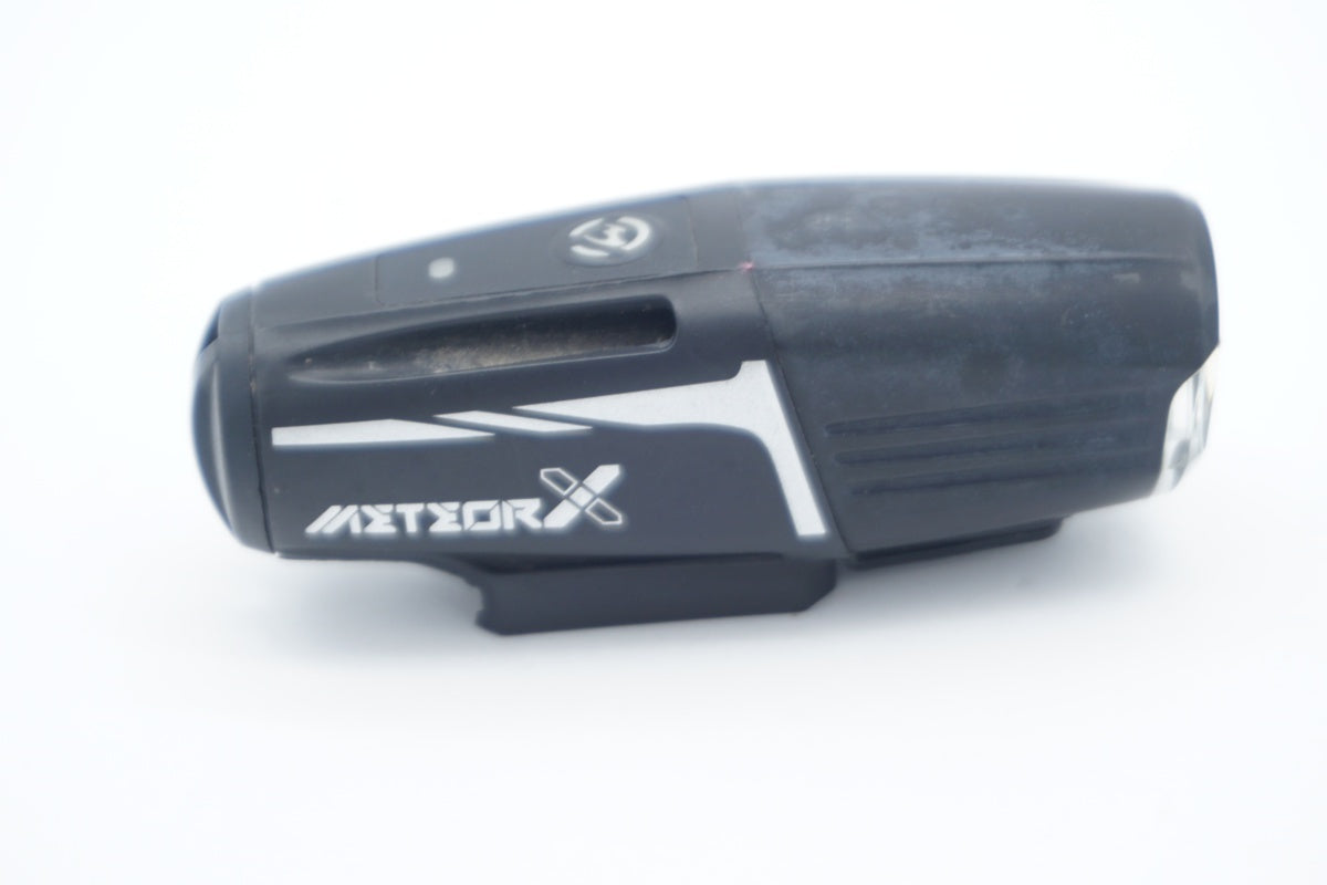 MOON 「ムーン」 METEOR X フロントライト / 滋賀大津店