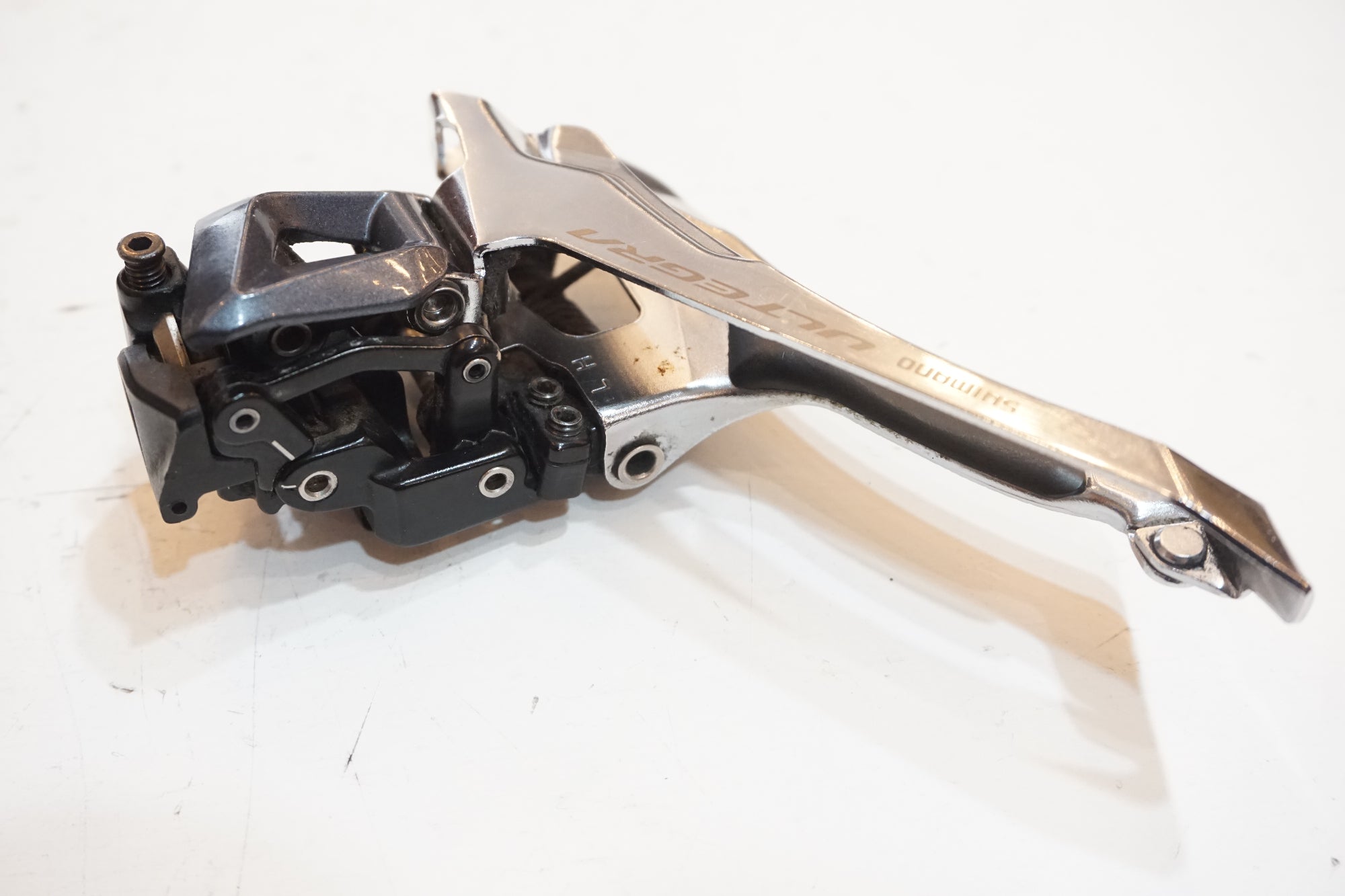 SHIMANO 「シマノ」 ULTEGRA FD-R8000 フロントディレイラー
