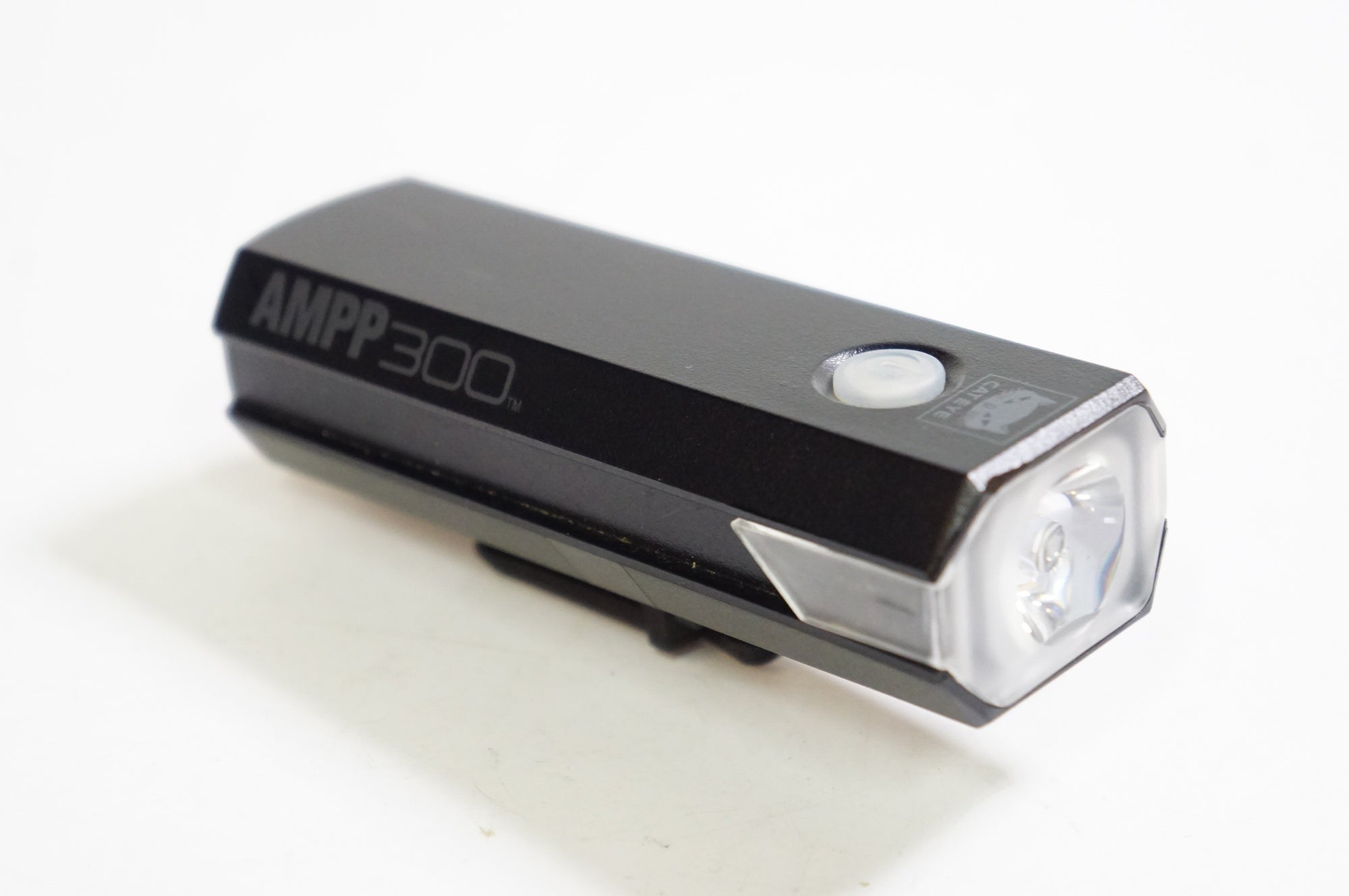 CATEYE 「キャットアイ」 AMPP300 HL-EL083RC フロントライト / 熊谷本店