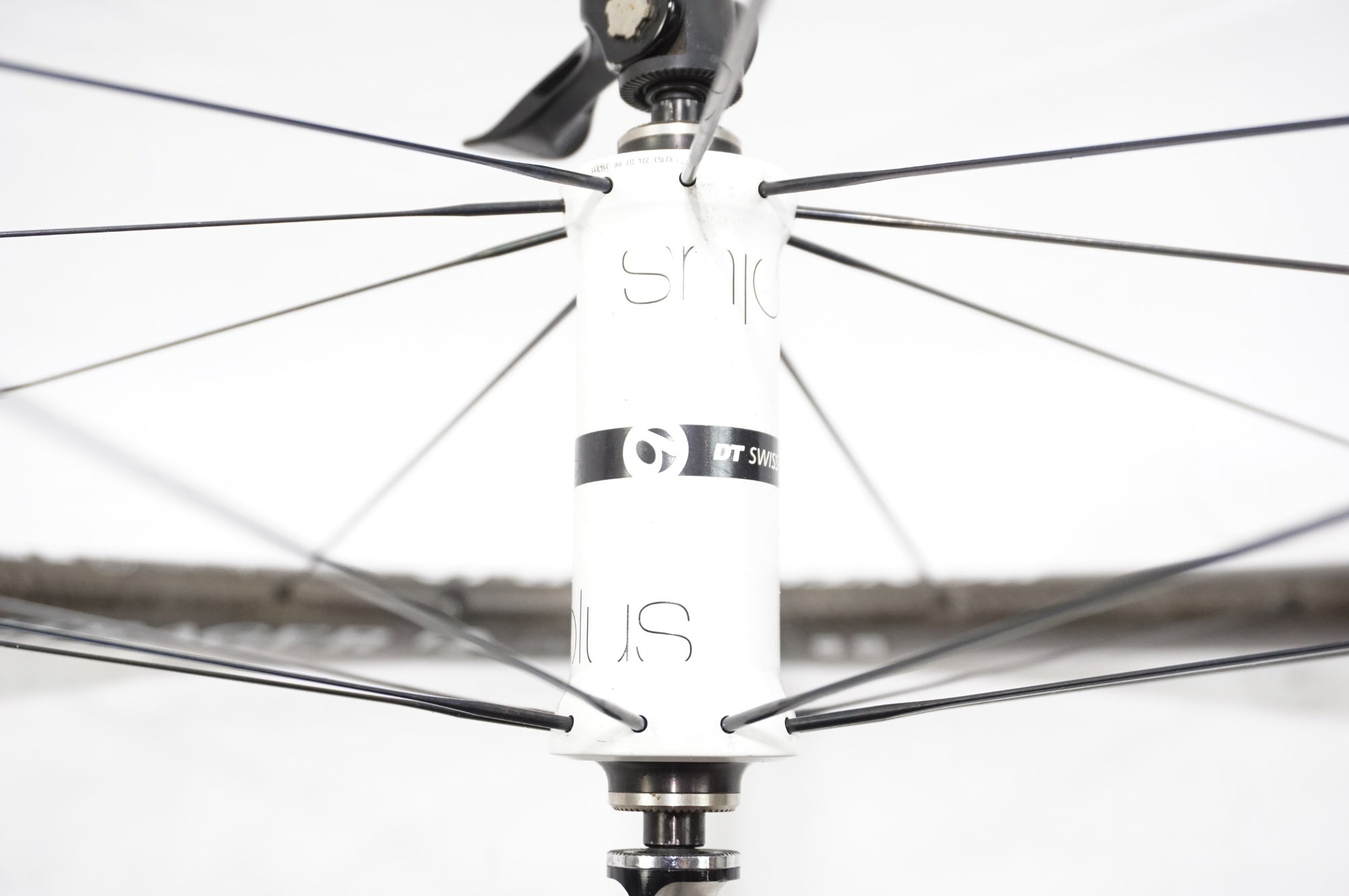BONTRAGER 「ボントレガー」 AEOLUS 3 D3 シマノ11速 ホイールセット / 中目黒店