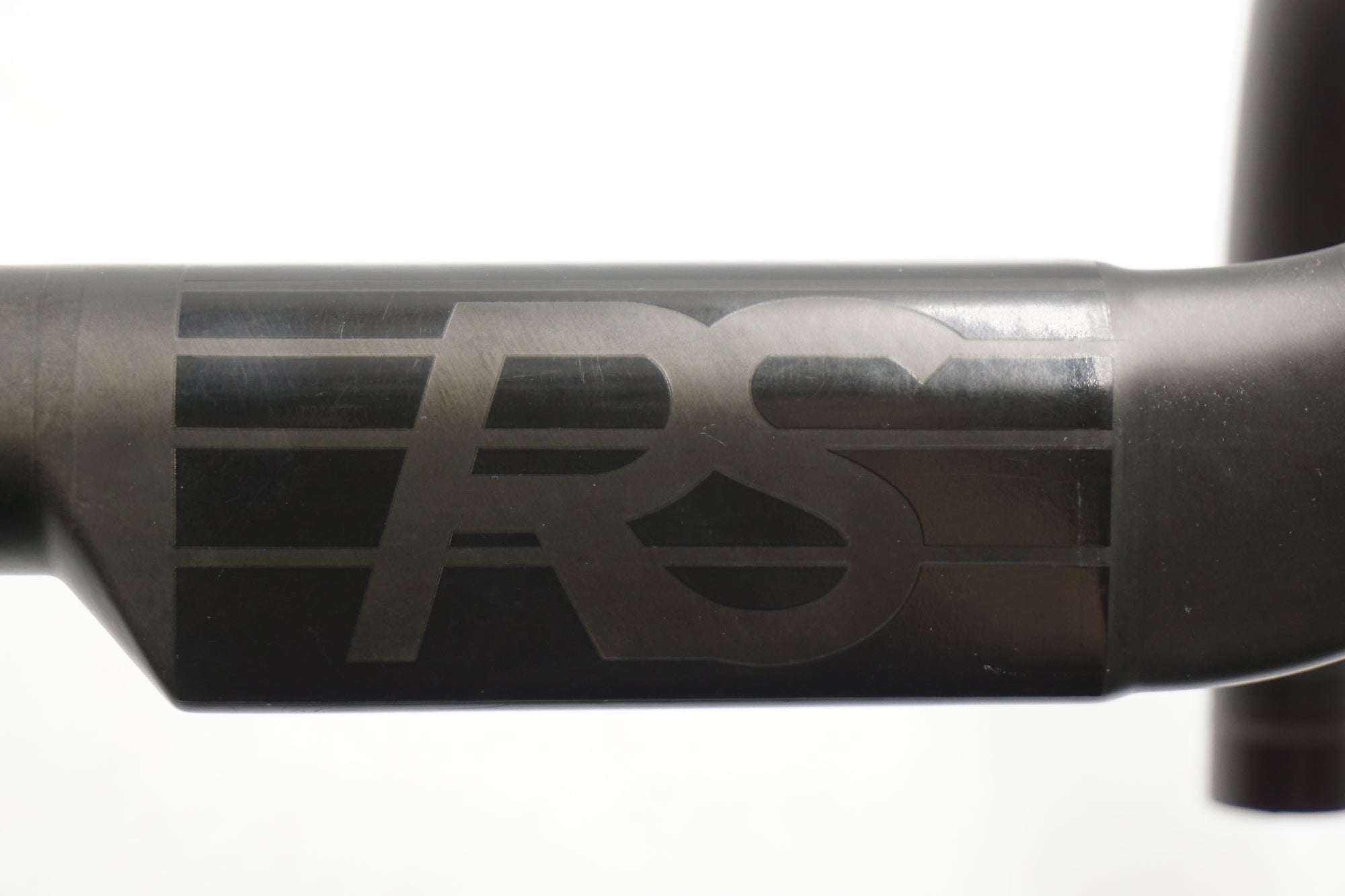 DEDA 「デダ」 SUPER ZERO RS Φ31.7 420mm ハンドル / 奈良店
