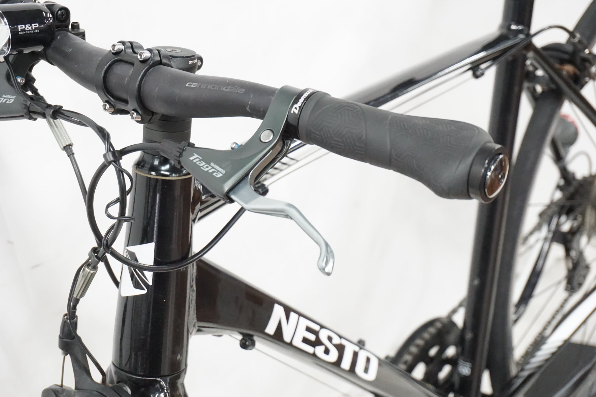 NESTO 「ネスト」 FALAD 2024年モデル カスタム フラットバーロード
