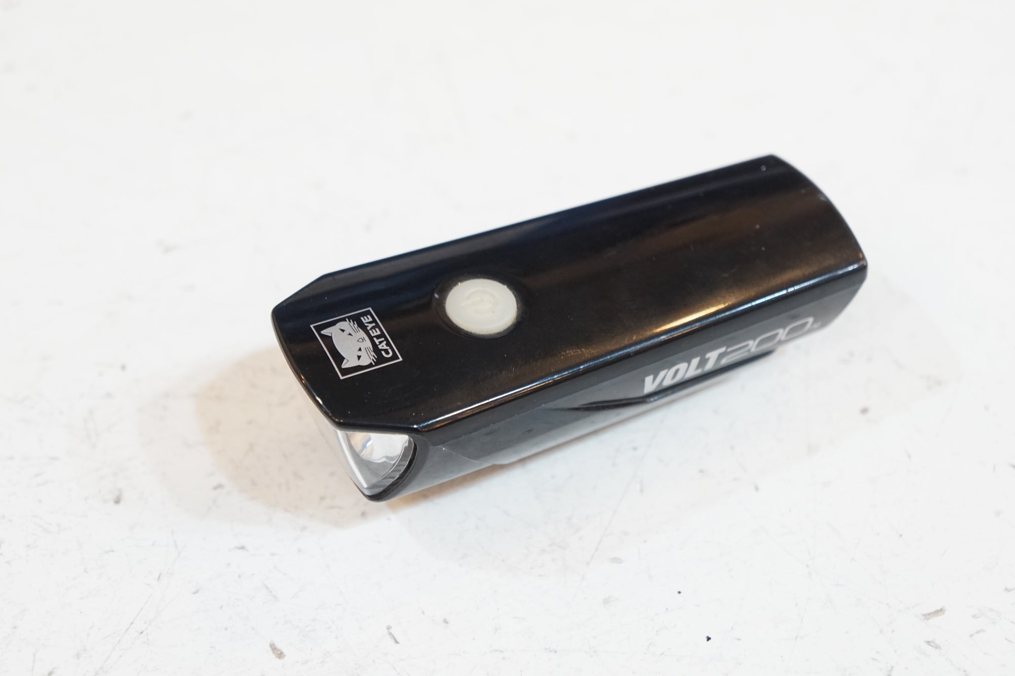 CATEYE 「キャットアイ」 VOLT200 フロントライト / バイチャリ浦和ベース