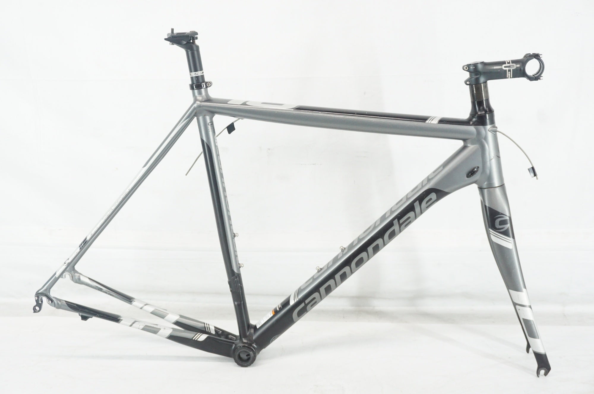 CANNONDALE 「キャノンデール」 CAAD10 5 105 2014年モデル フレームセット / 阪急塚口店