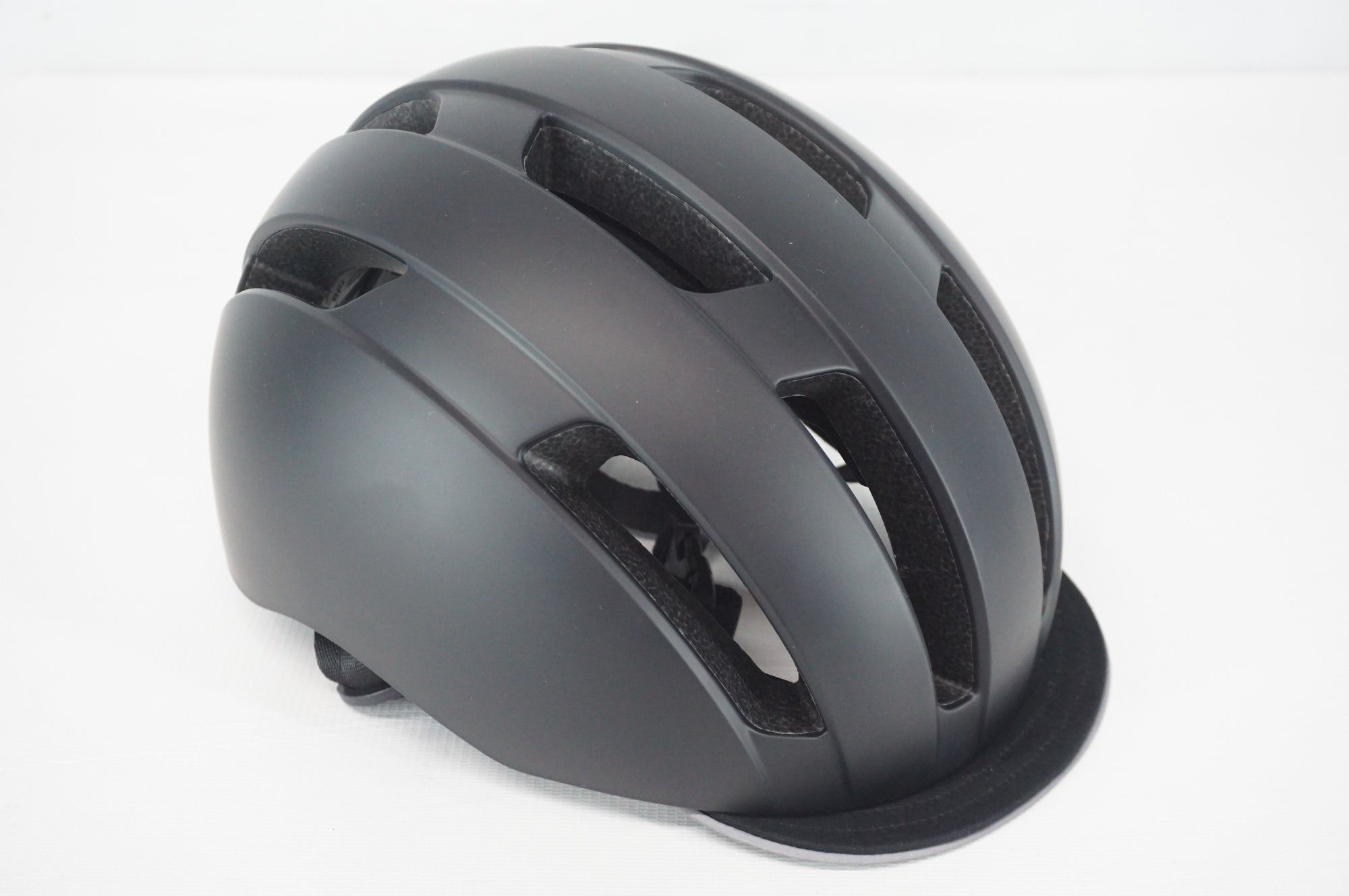 LOUIS GARNEAU 「ルイガノ」 LGS 56-61cm アーバンヘルメット２ / 阪急塚口店