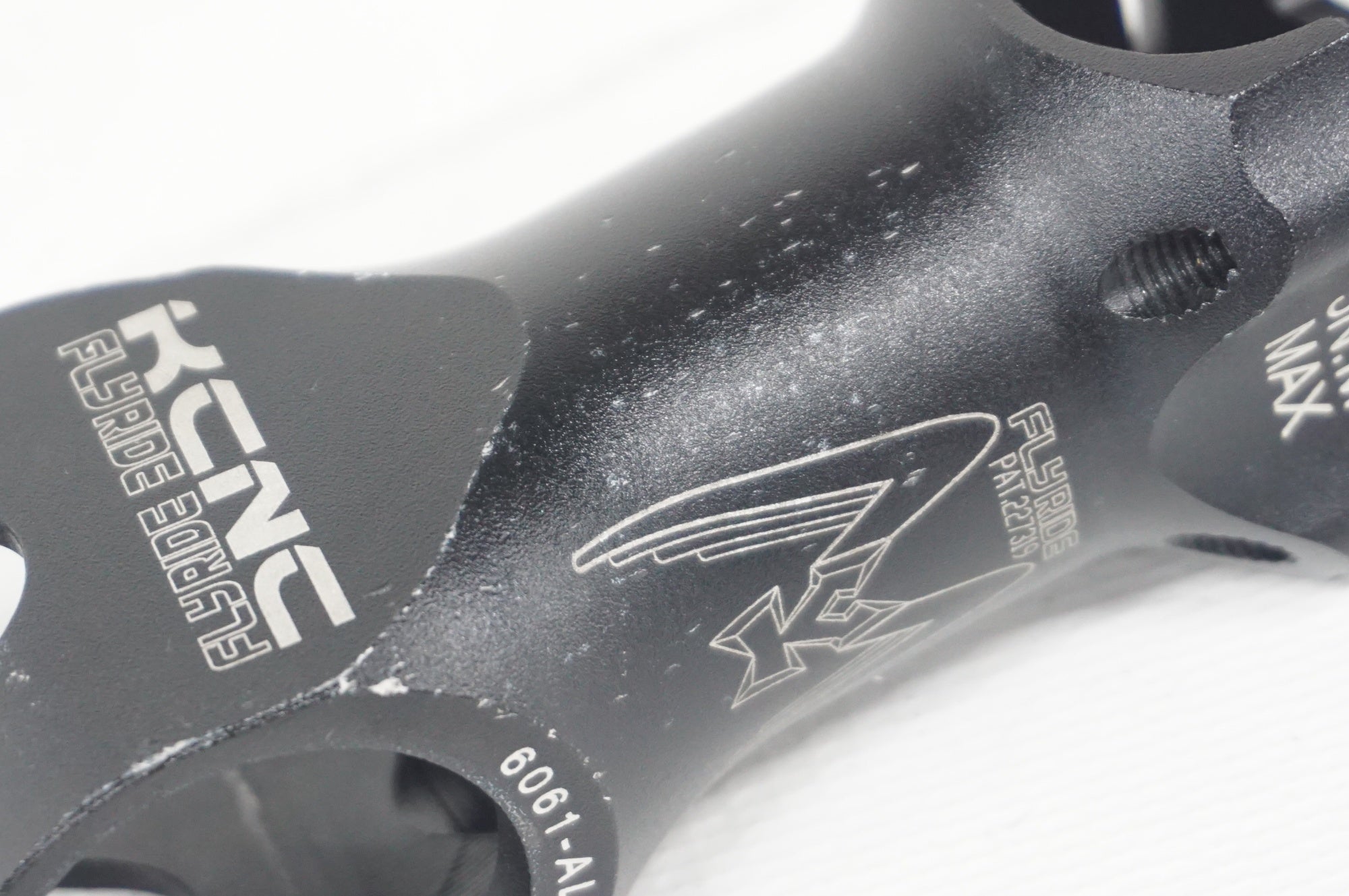 KCNC 「ケーシーエヌシー」 FLYRIDE Φ25.4 70mm ステム / 阪急塚口店