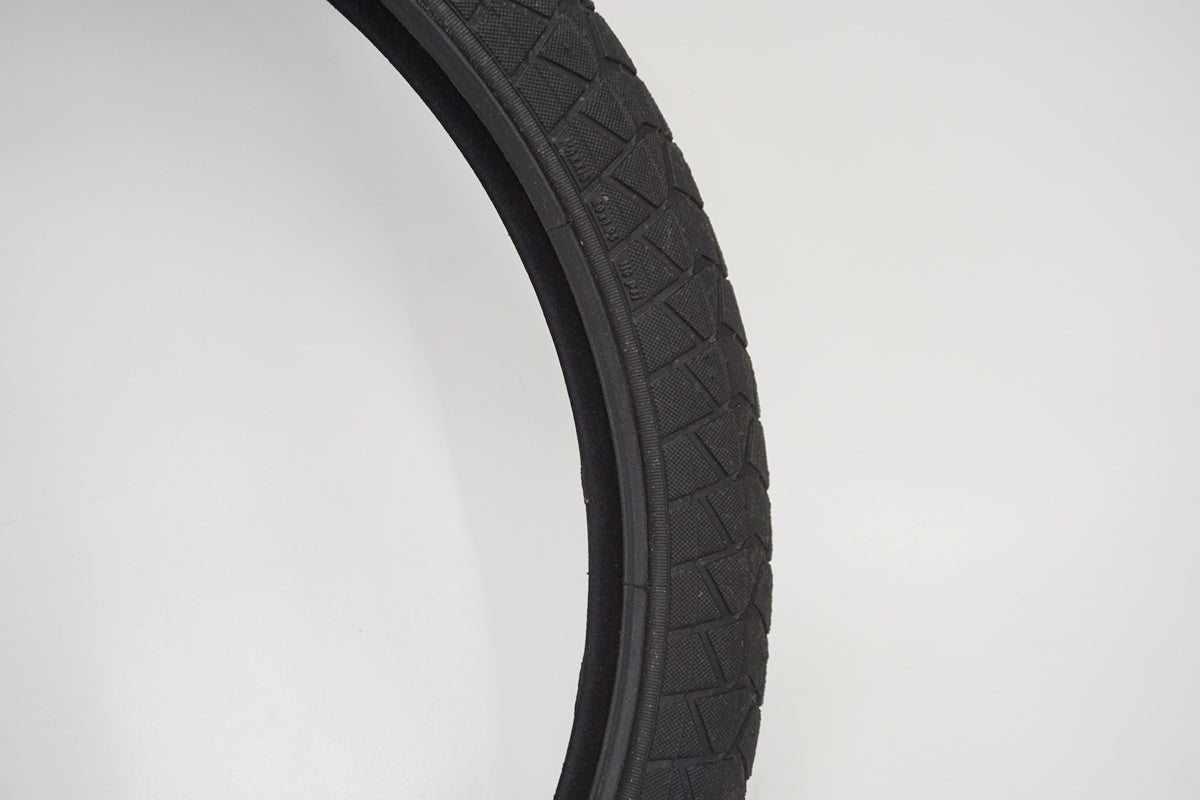 MAXXIS 「マキシス」 RINGWORM 20x1.95 タイヤ / 京都八幡店
