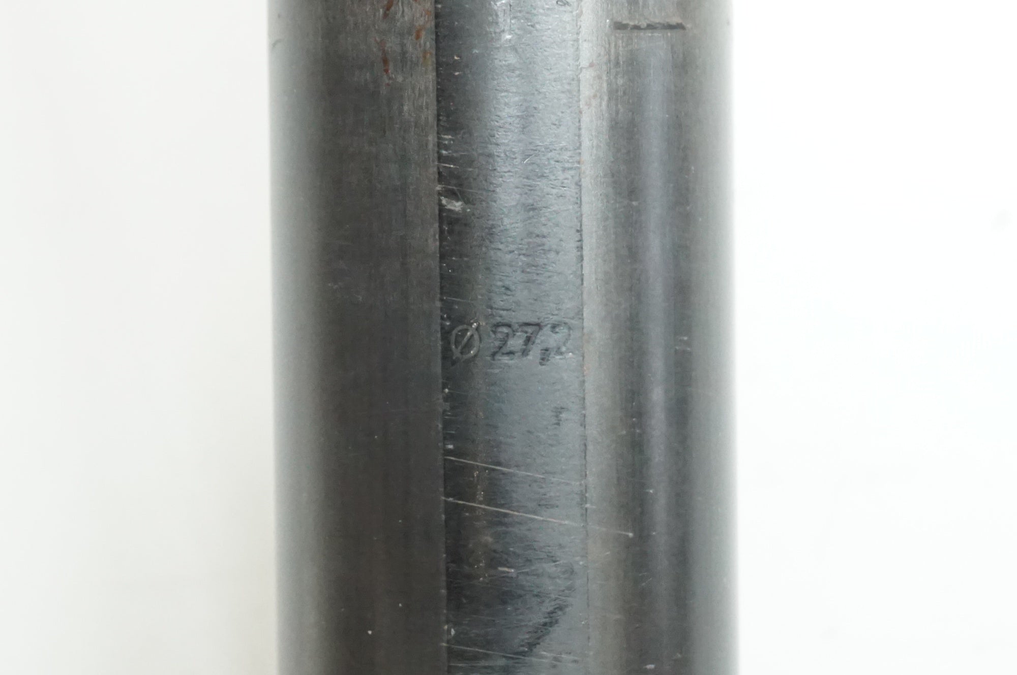 3T 「スリーティー」 STYLUS 25 TEAM φ27.2 約265mm シートポスト / 大宮店