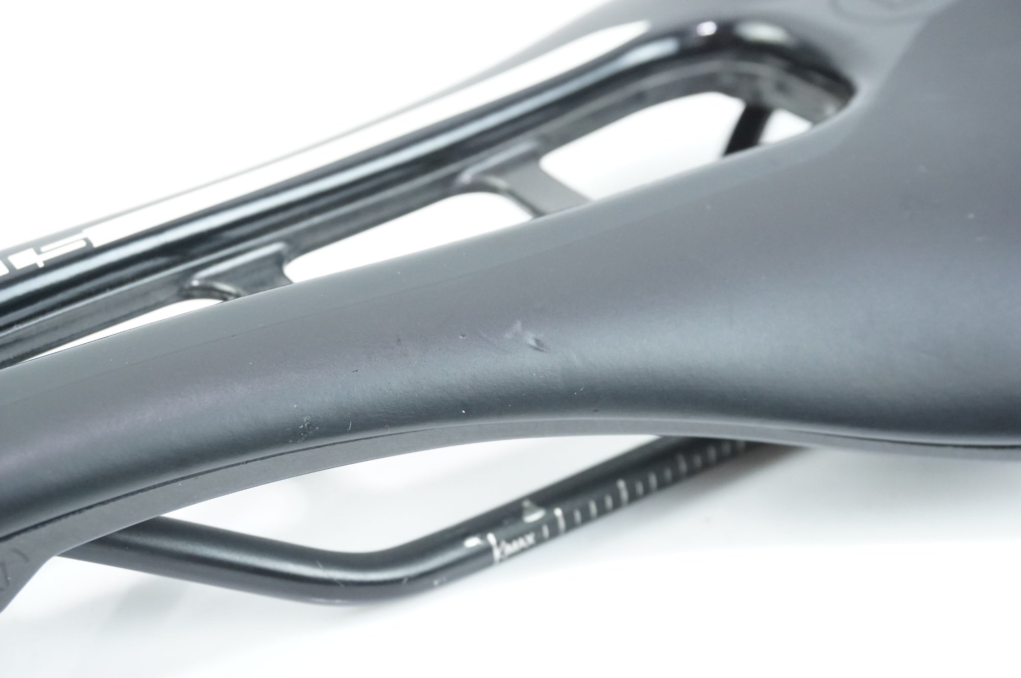 SHIMANO 「シマノ」 PRO STEALTH サドル / 中目黒店