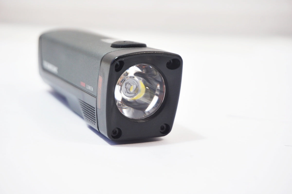 BONTRAGER 「ボントレガー」 ION ELITE R FRONT LIGHT フロントライト / バイチャリ世田谷店
