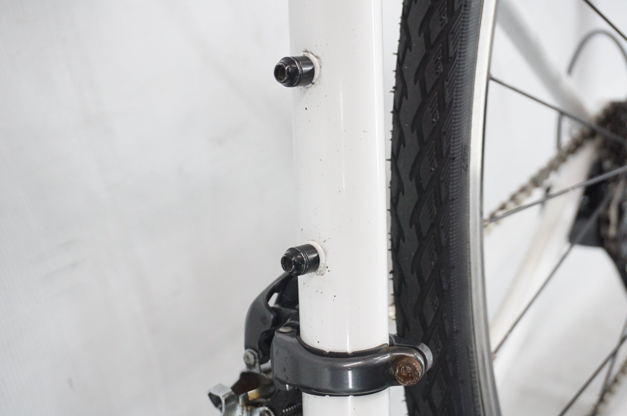 GIANT 「ジャイアント」 ESCAPE R DROP 2022年モデル ロードバイク / 阪急塚口店