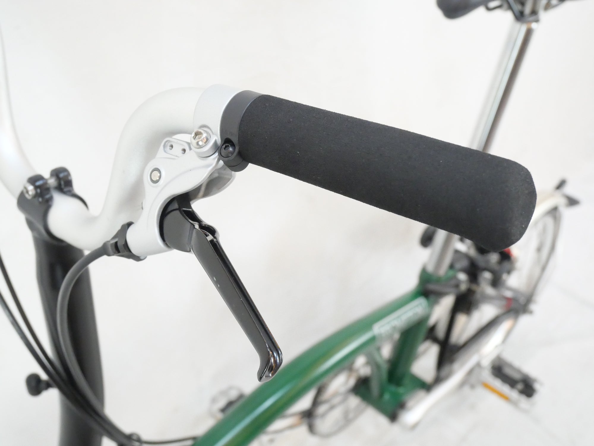 BROMPTON 「ブロンプトン」 M3L 2016年モデル 16インチ 折り畳み自転車 / バイチャリ浦和ベース