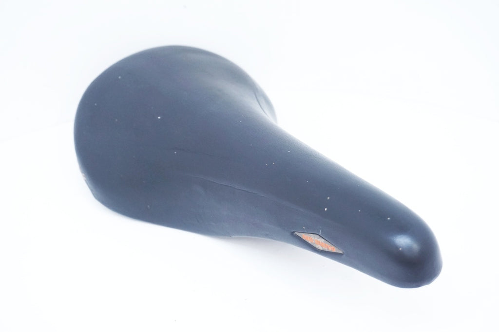 sanmarco サドル　新品未使用 SELLE SAN MARCO 「セラサンマルコ」 サドル / 大阪門真店