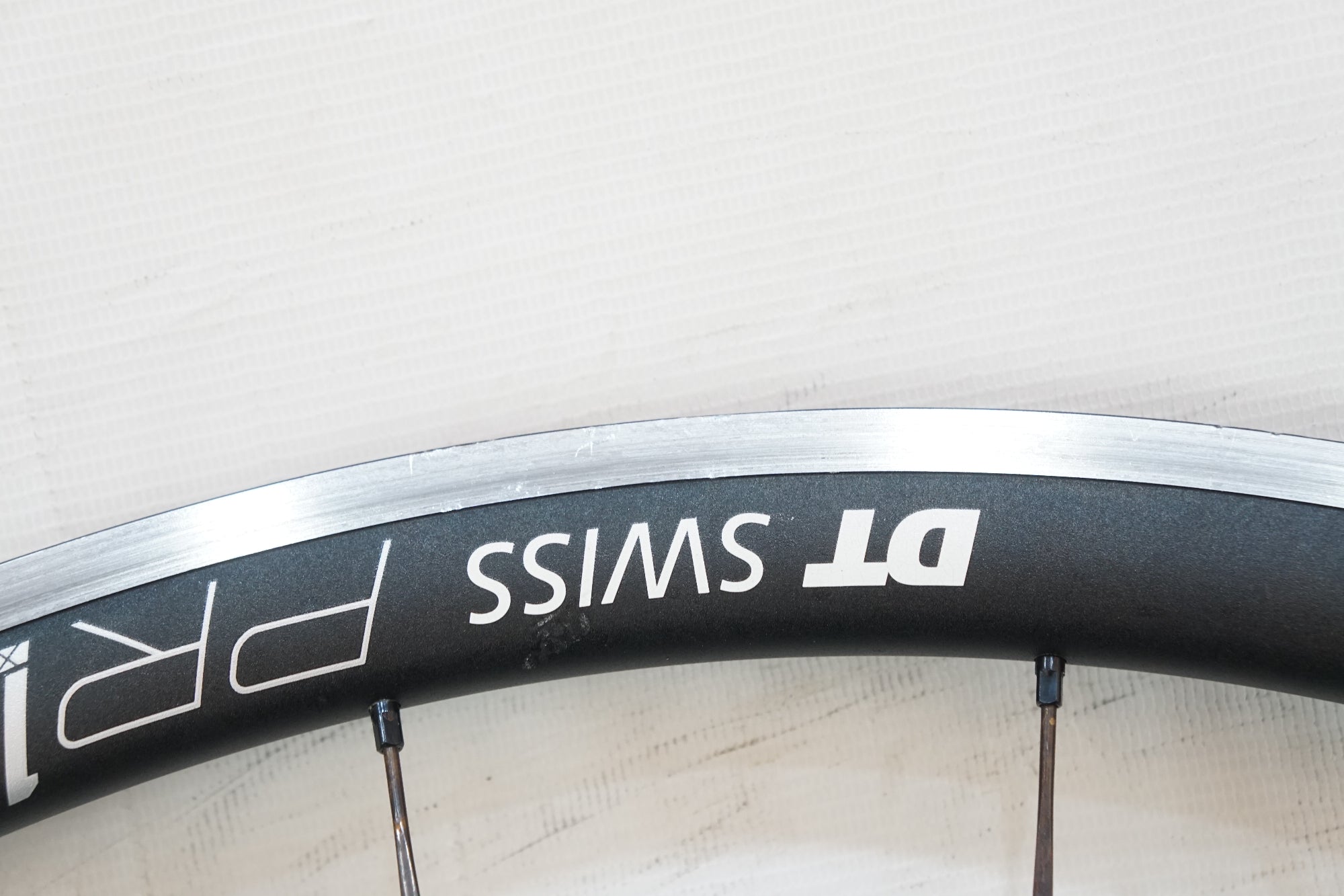 DT SWISS 「ディーティー スイス」 PR1600 SPLINE シマノ11速 ホイールセット / バイチャリ浦和ベース
