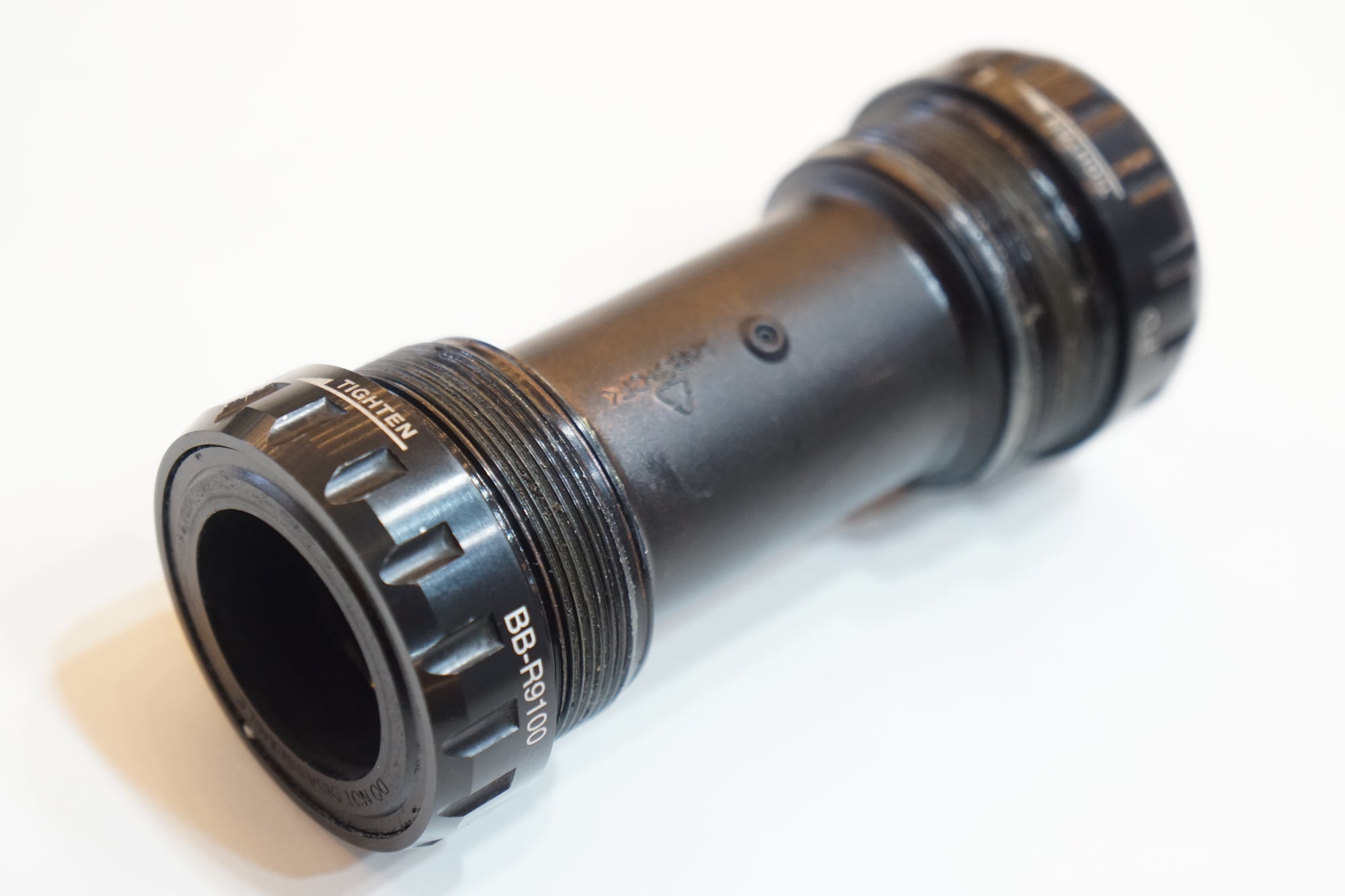 SHIMANO 「シマノ」 BB-R9100 ボトムブラケット / バイチャリ浦和ベース