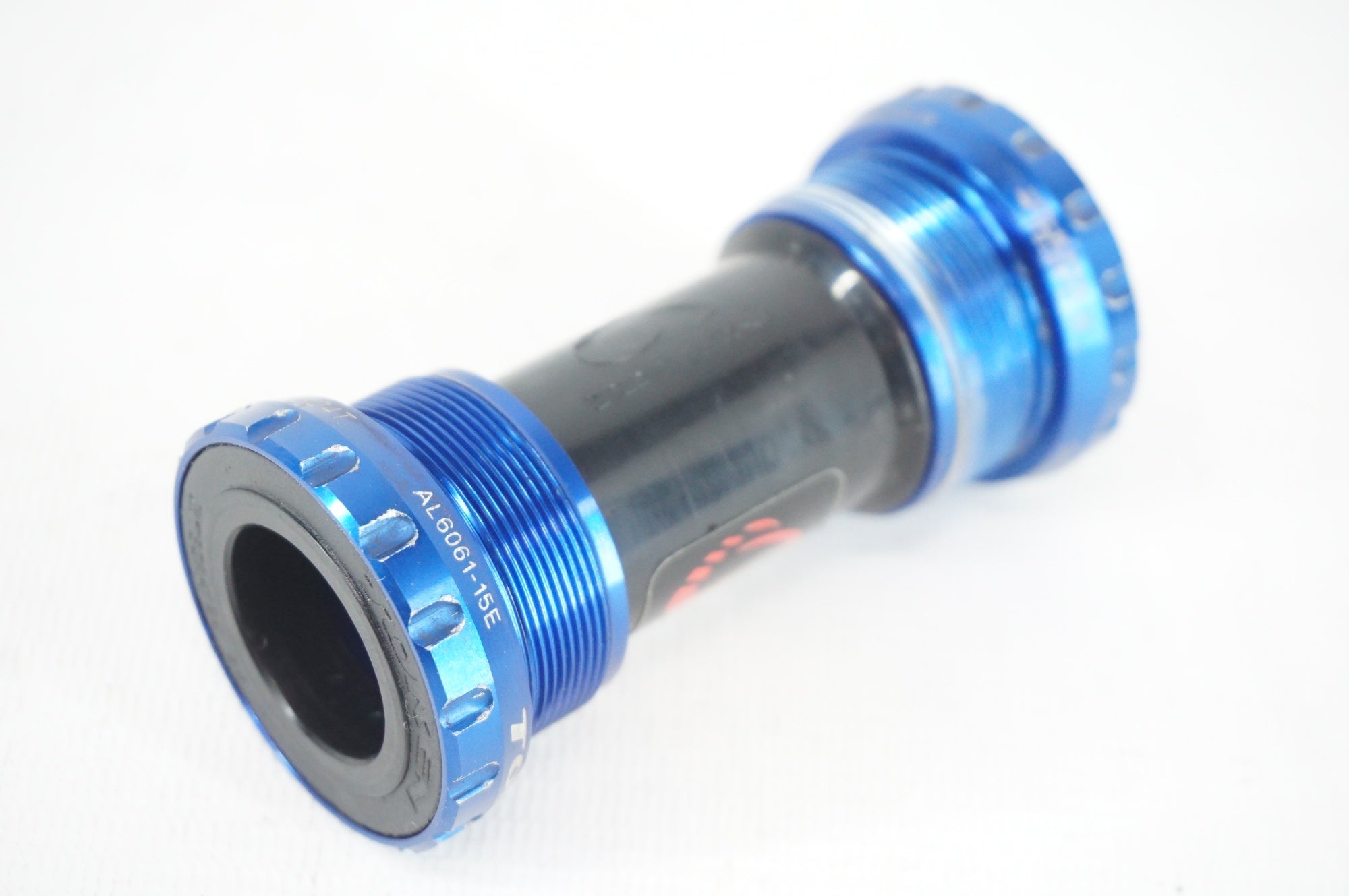 TOKEN 「トーケン」 INTEGRATED EX-TYPE 70mm /36mm×24T ボトムブラケット / 阪急塚口店