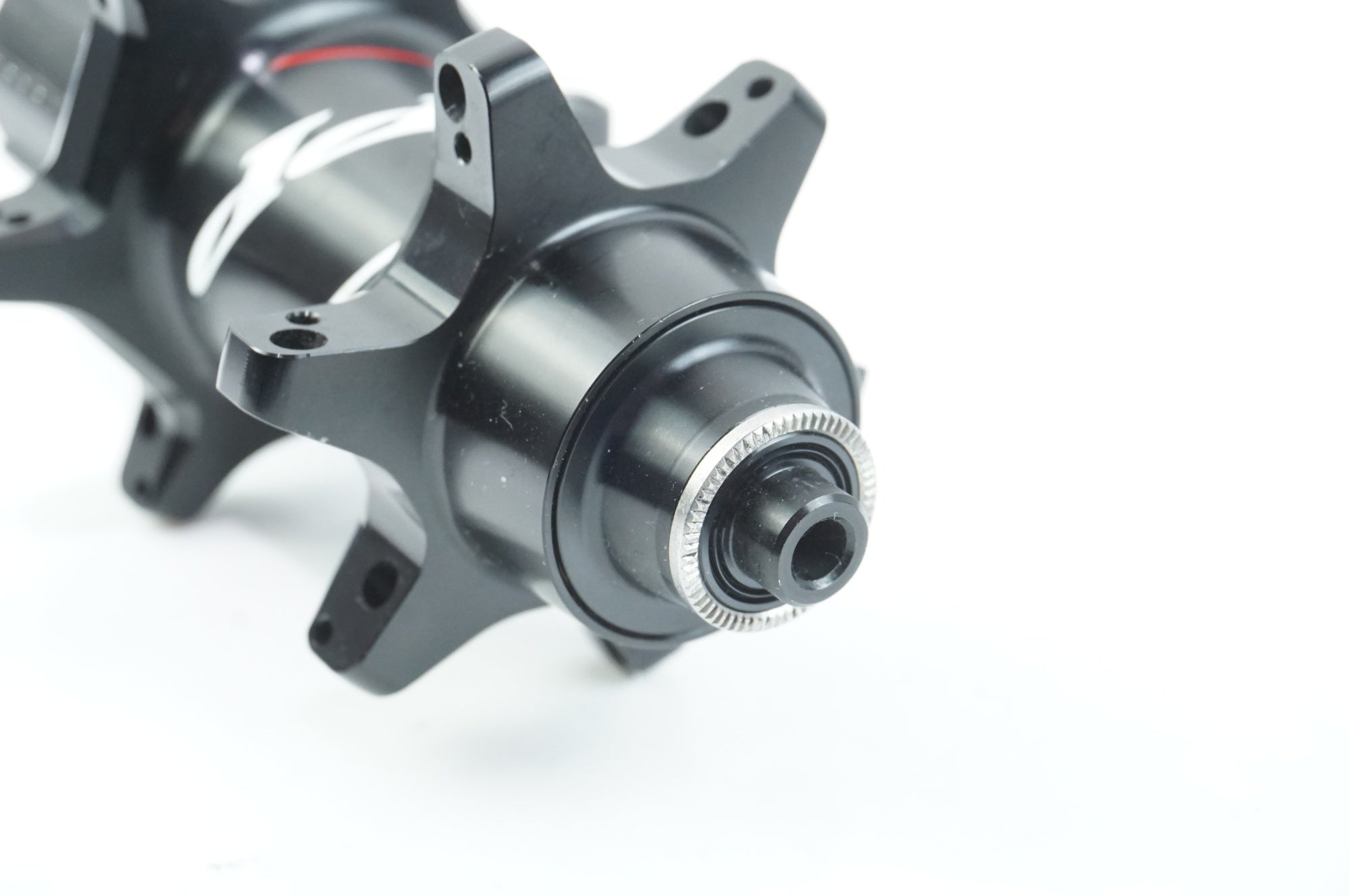 ZIPP 「ジップ」 404 FIRECREST シマノ11速 リアハブ / 中目黒店