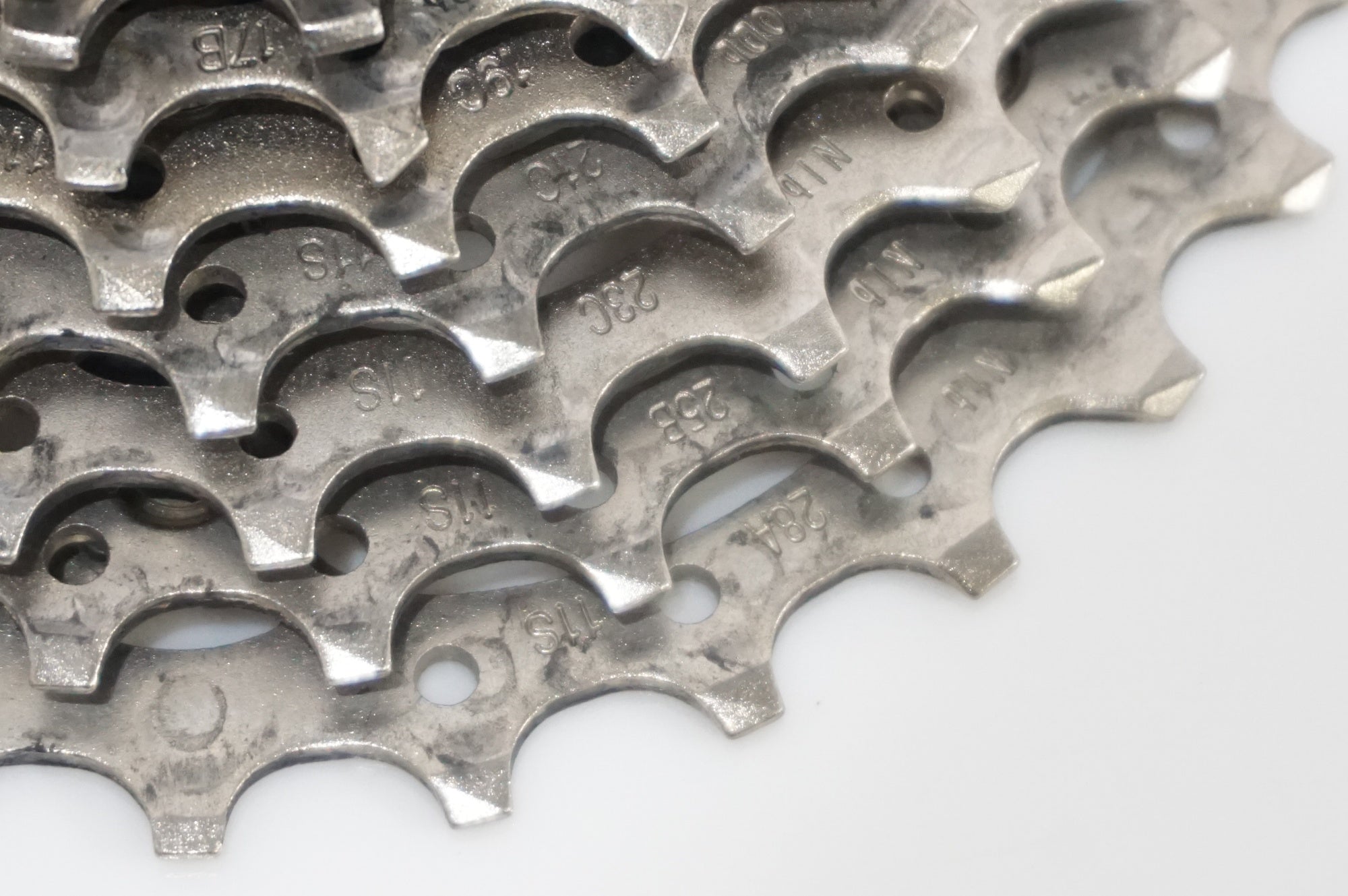 SHIMANO 「シマノ」 ULTEGRA CS-6800 11-28T スプロケット / AKIBA店