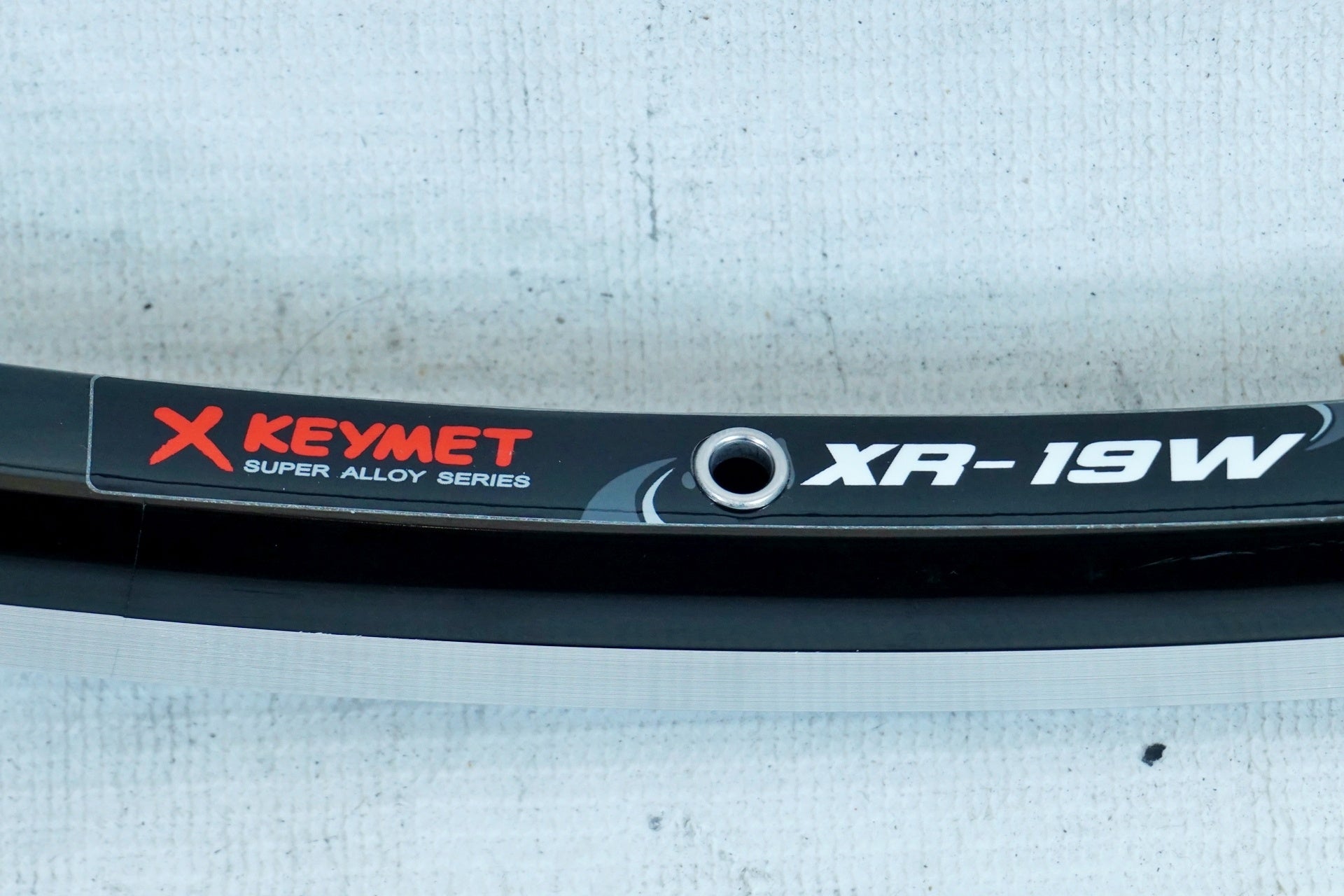 X KEYMET 「エックスキーメット」 XR-19W リム / 有明ガーデン店