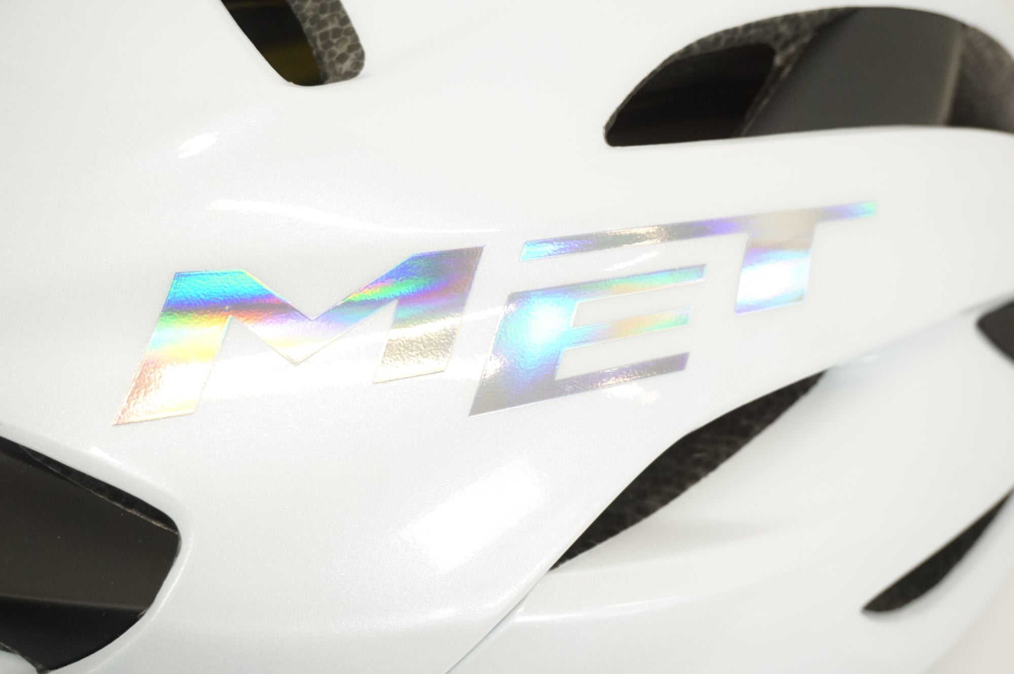 MET 「メット」 M132 RIVALE MIPS L (58-62cm) ヘルメット / 宇都宮店