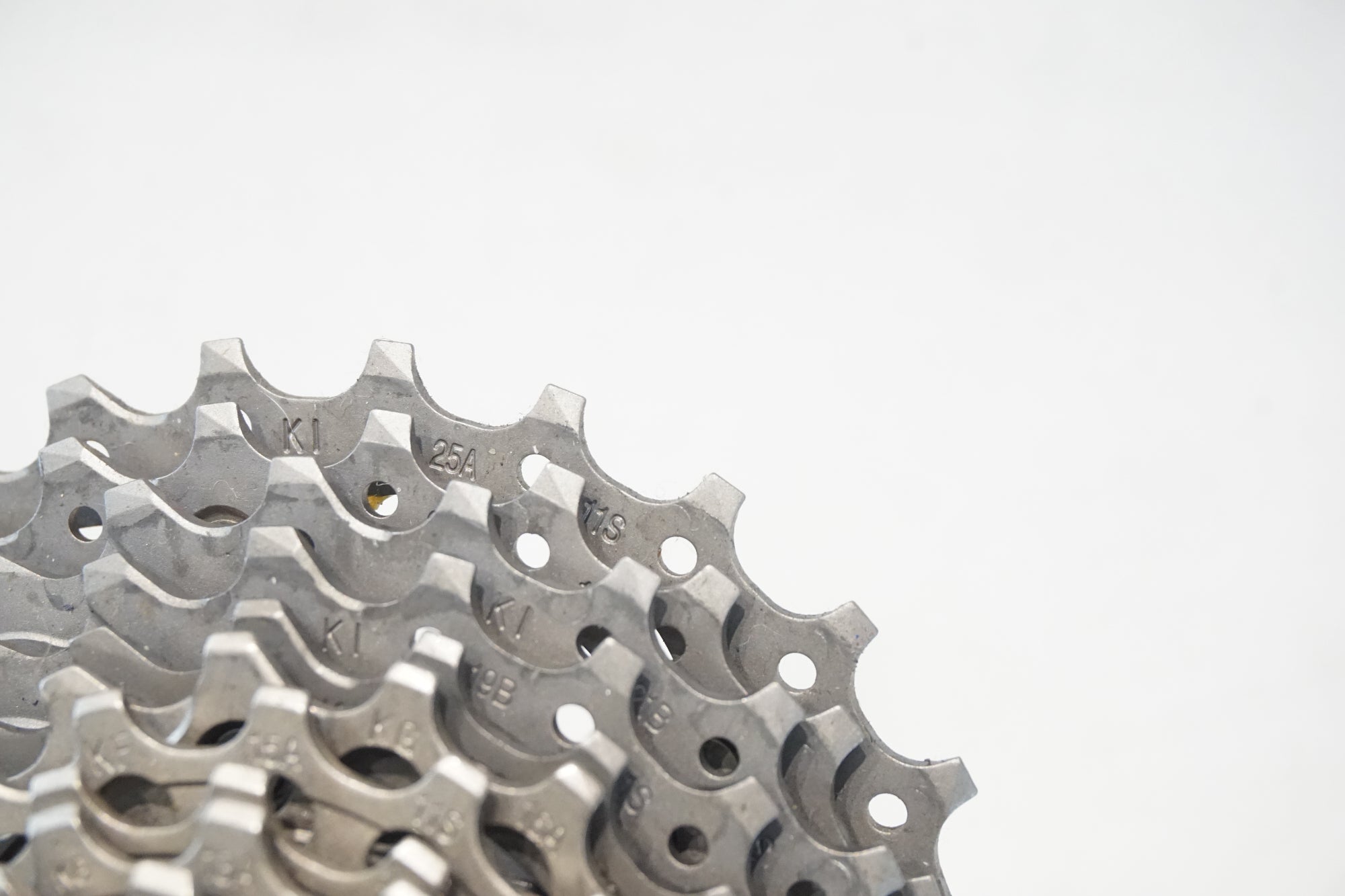 SHIMANO 「シマノ」 DURA-ACE CS-9000 11-25T スプロケット / 横浜戸塚