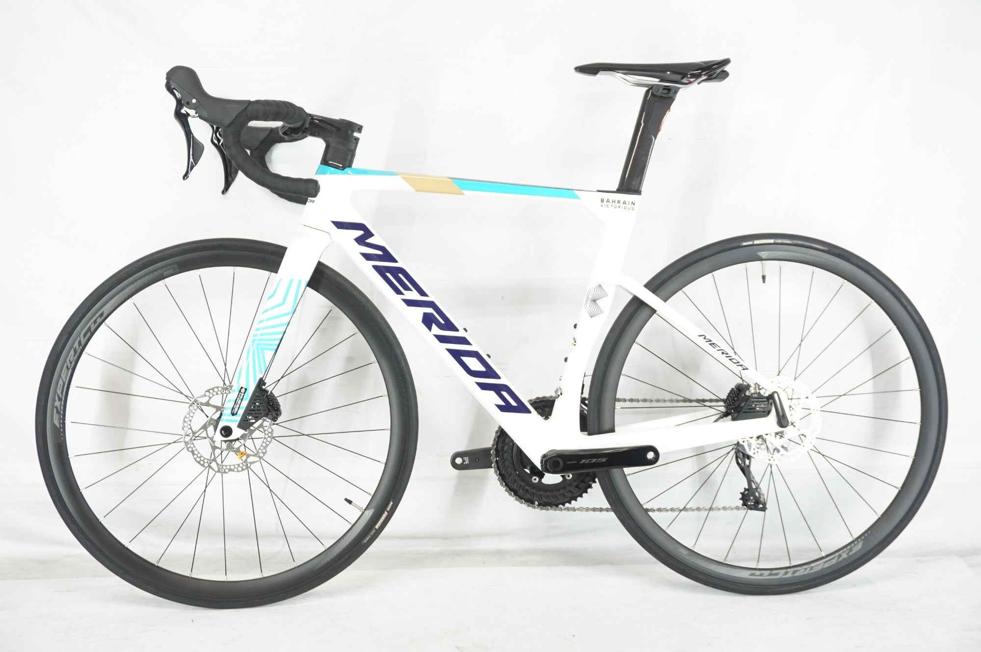 MERIDA 「メリダ」 REACTO 4000 2024年モデル ロードバイク / 阪急塚口店