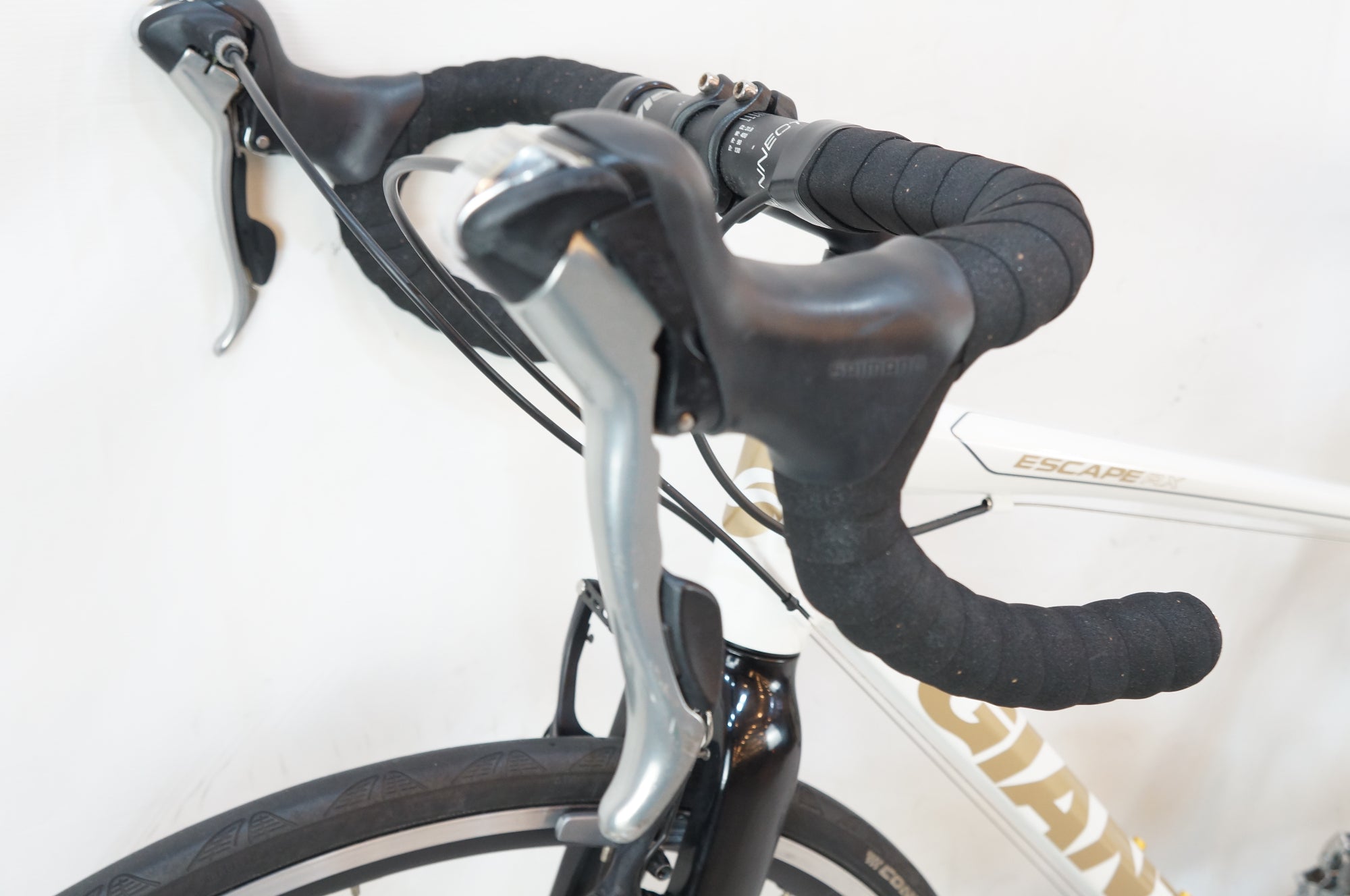 GIANT 「ジャイアント」 ESCAPE RX1 2015年モデル クロスバイク / バイチャリ浦和ベース