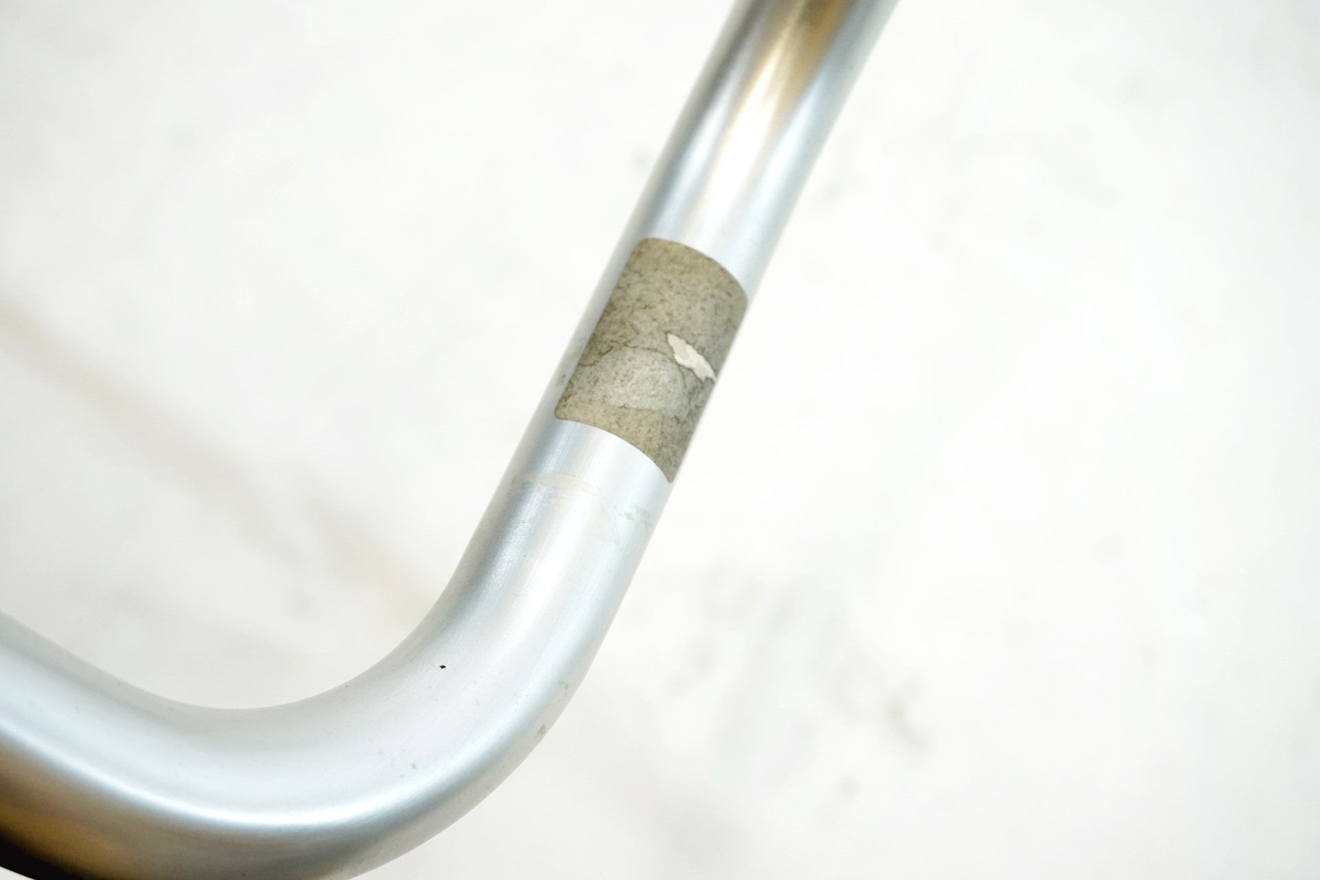 NITTO 「ニットー」 RB021  Φ25.4 420mm ブルホーンハンドル / 有明ガーデン店