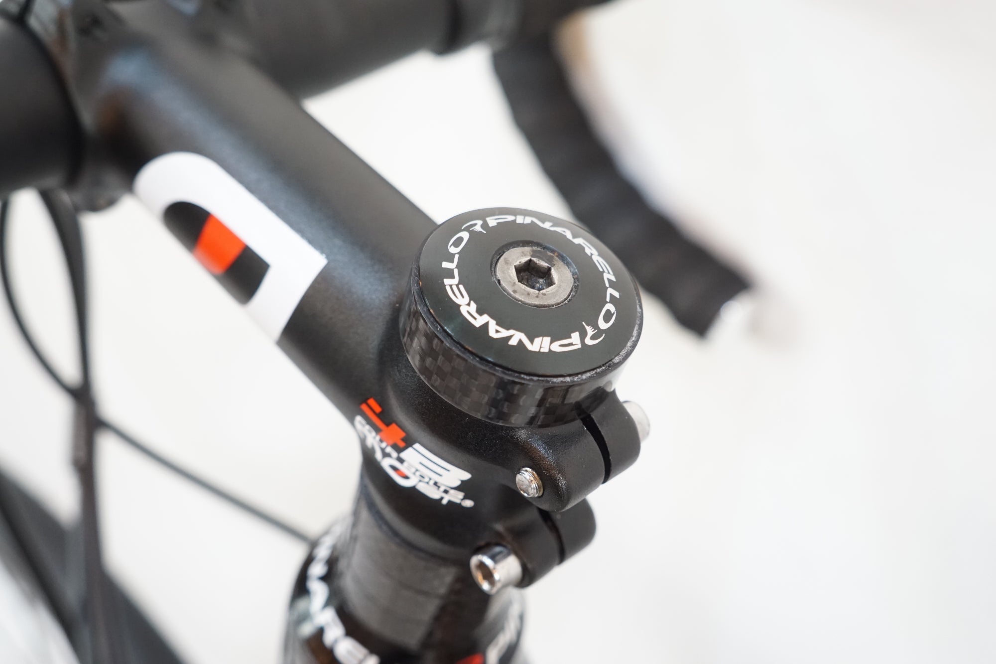 PINARELLO 「ピナレロ」 RAZHA DISK 105 2023年モデル ロードバイク / バイチャリ浦和ベース