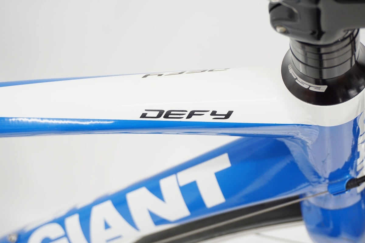 GIANT 「ジャイアント」 DEFY3 2011年モデル ロードバイク