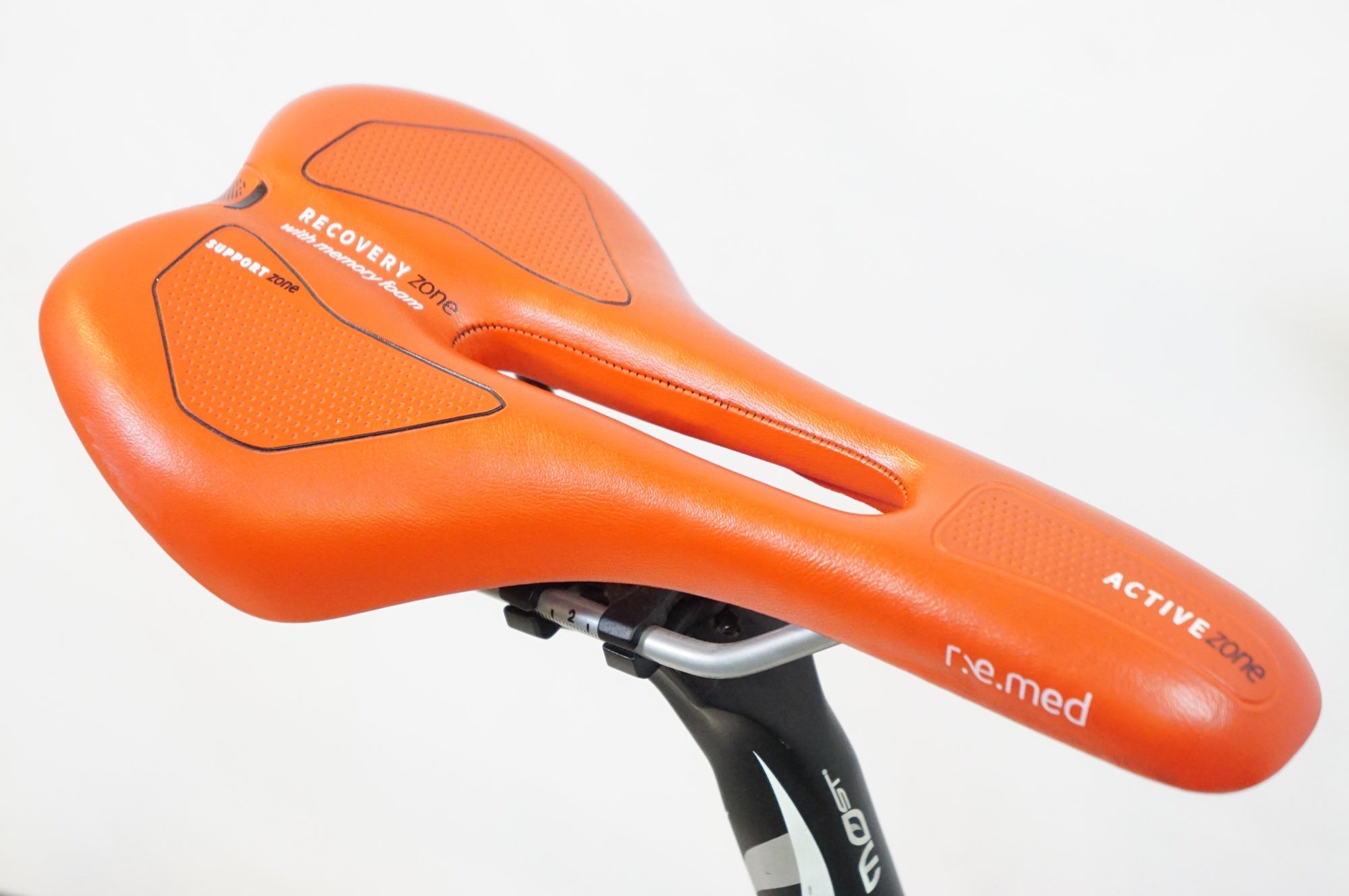 PINARELLO 「ピナレロ」 RAZHA 105 2017年モデル ロードバイク / 熊谷本店