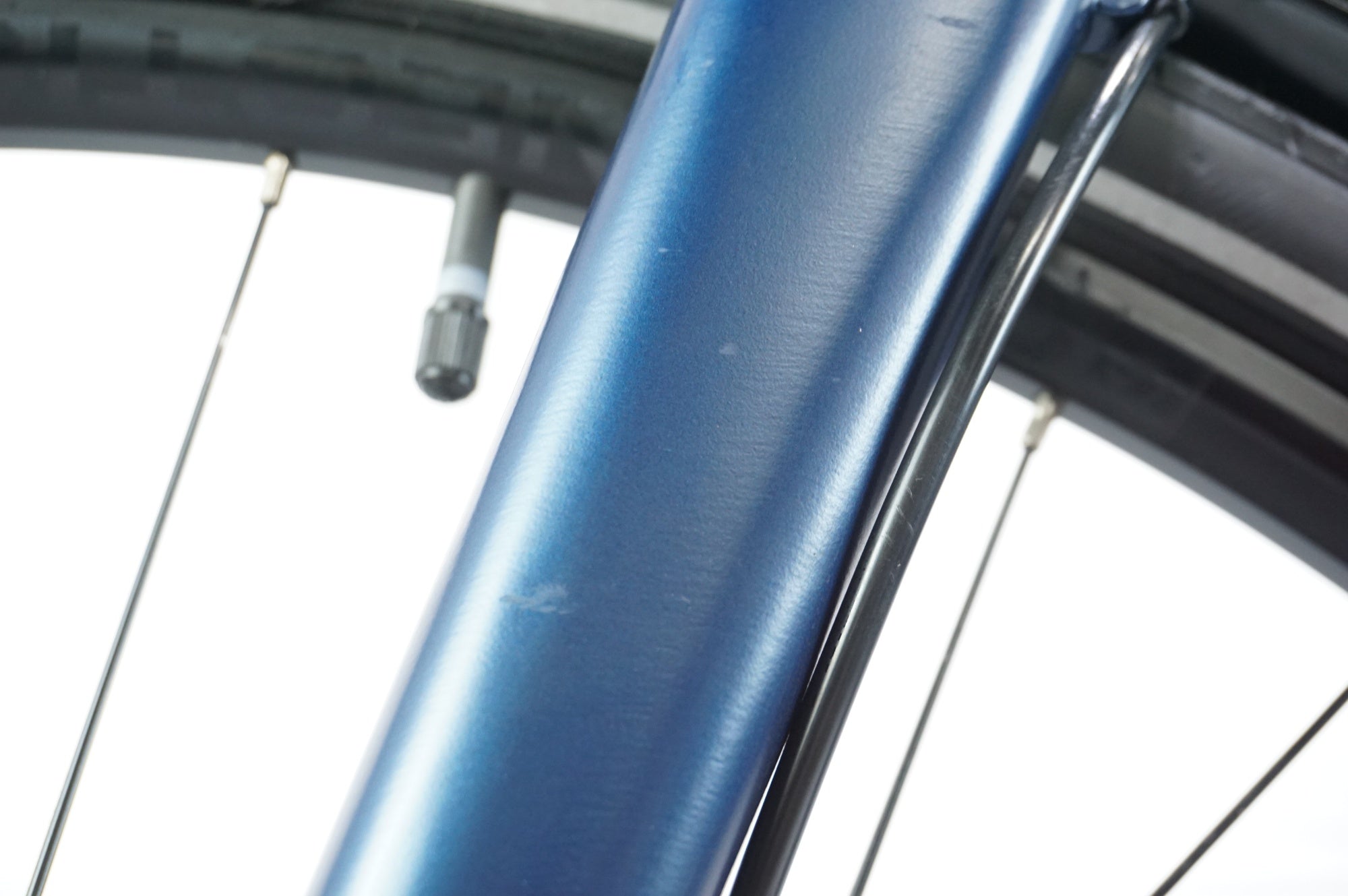 TREK 「トレック」 FX+ 2 2023年モデル 電動アシスト自転車 / 中目黒店