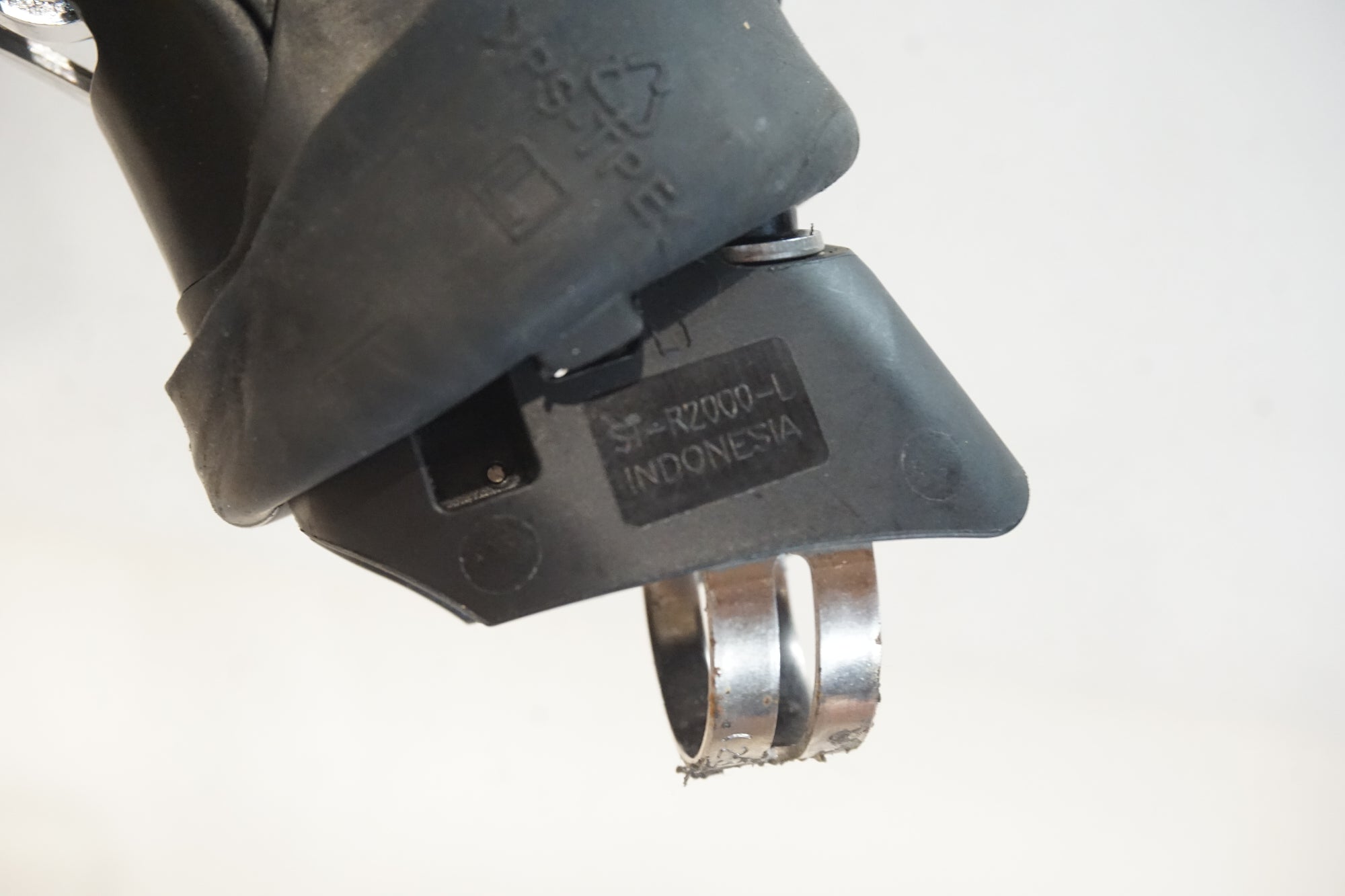 Shimano ST-R2000デュアルコントロールレバー　美品 SHIMANO（シマノ）ST-R2000 STIレバー デュアルコントロール