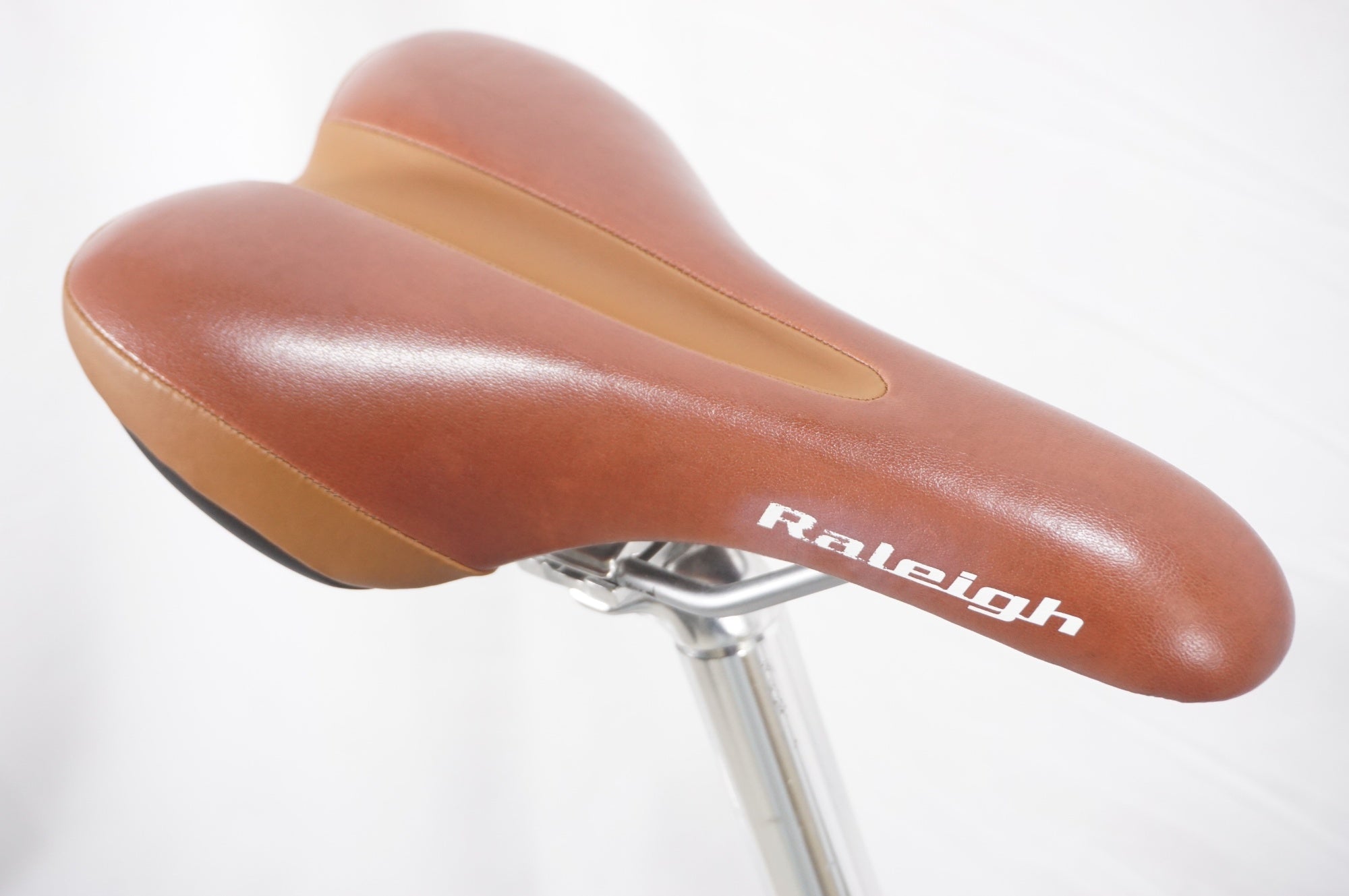 RALEIGH 「ラレー」 RSW SPORT 2025年モデル 20インチ ミニベロ