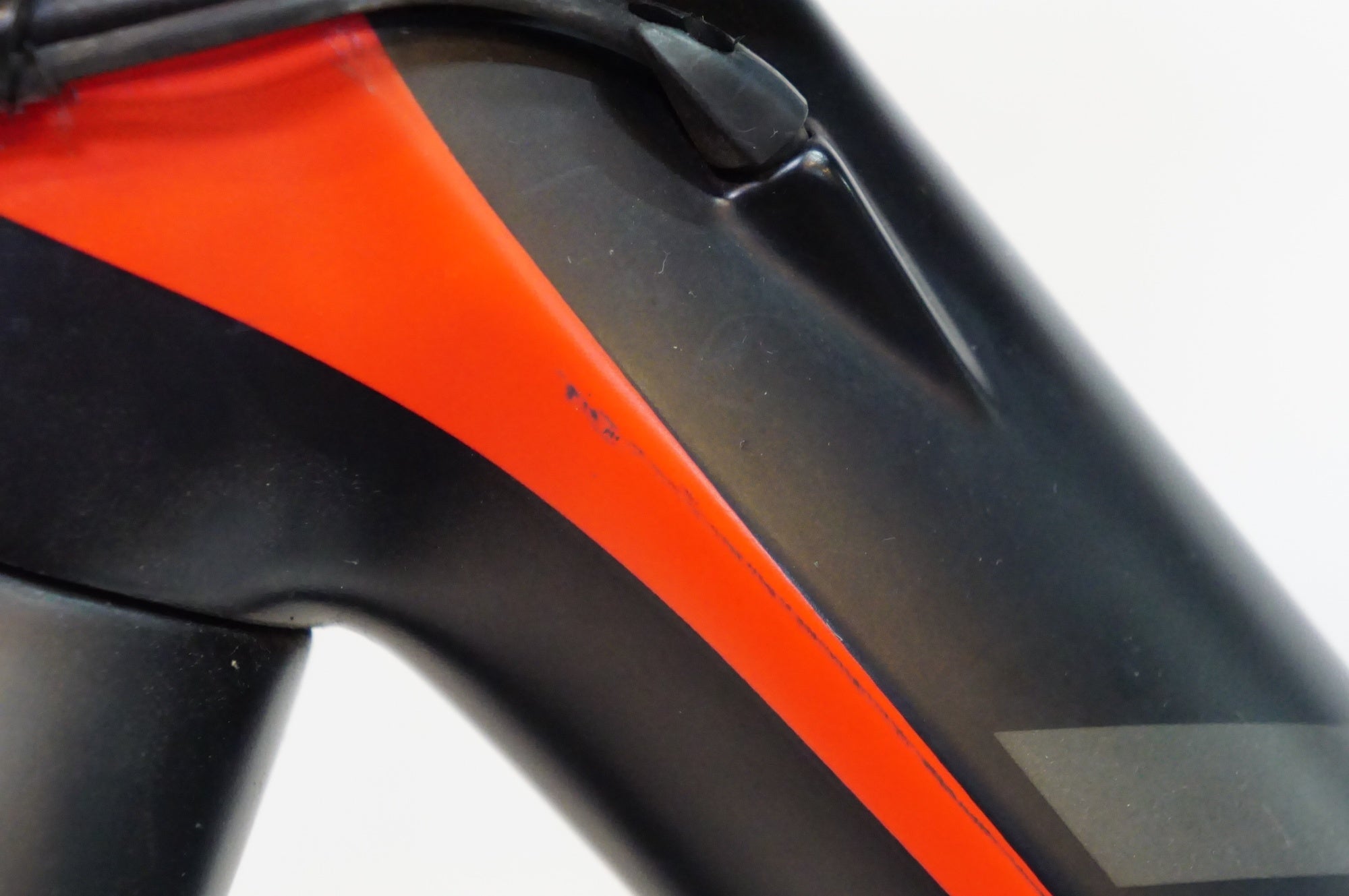 LAPIERRE 「ラピエール」 XELIUS EFI ULTIMATE 2014年モデル ロード