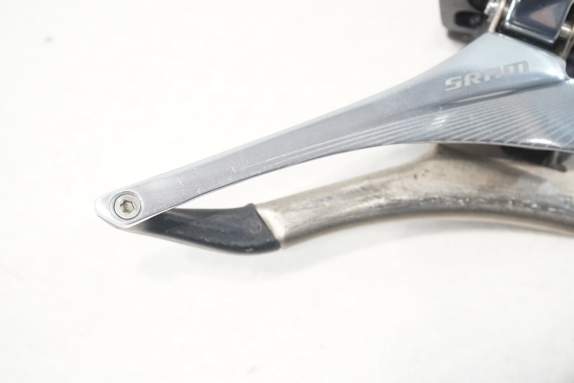 SRAM 「スラム」 RED e-TAP フロントディレーラー / 横浜戸塚店