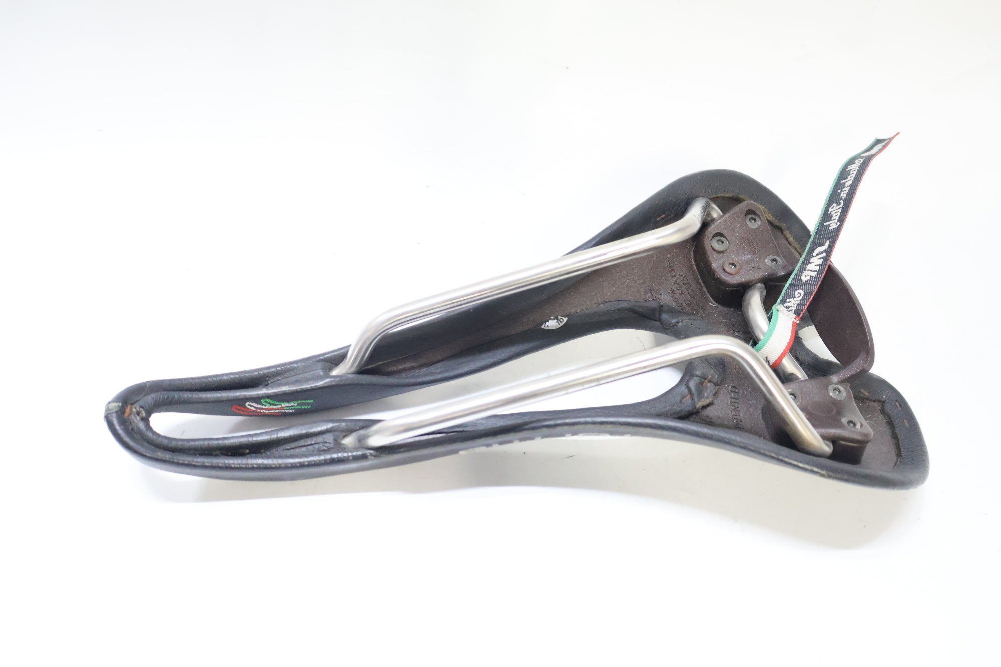 SELLE SMP 「セラエスエムピー」 FORMA サドル / 高知店
