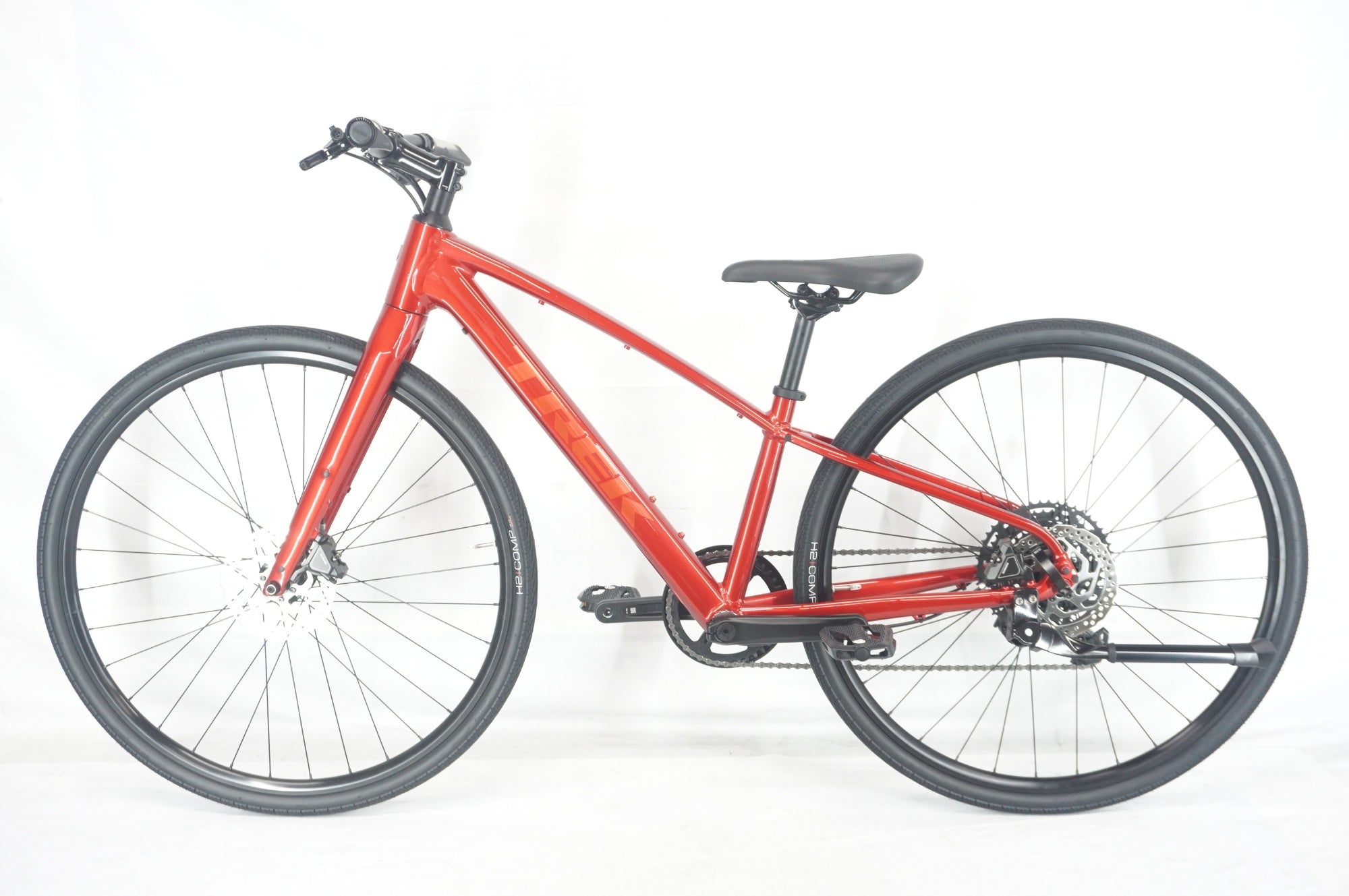 TREK 「トレック」 FX3 DISC 2024-2025年モデル クロスバイク