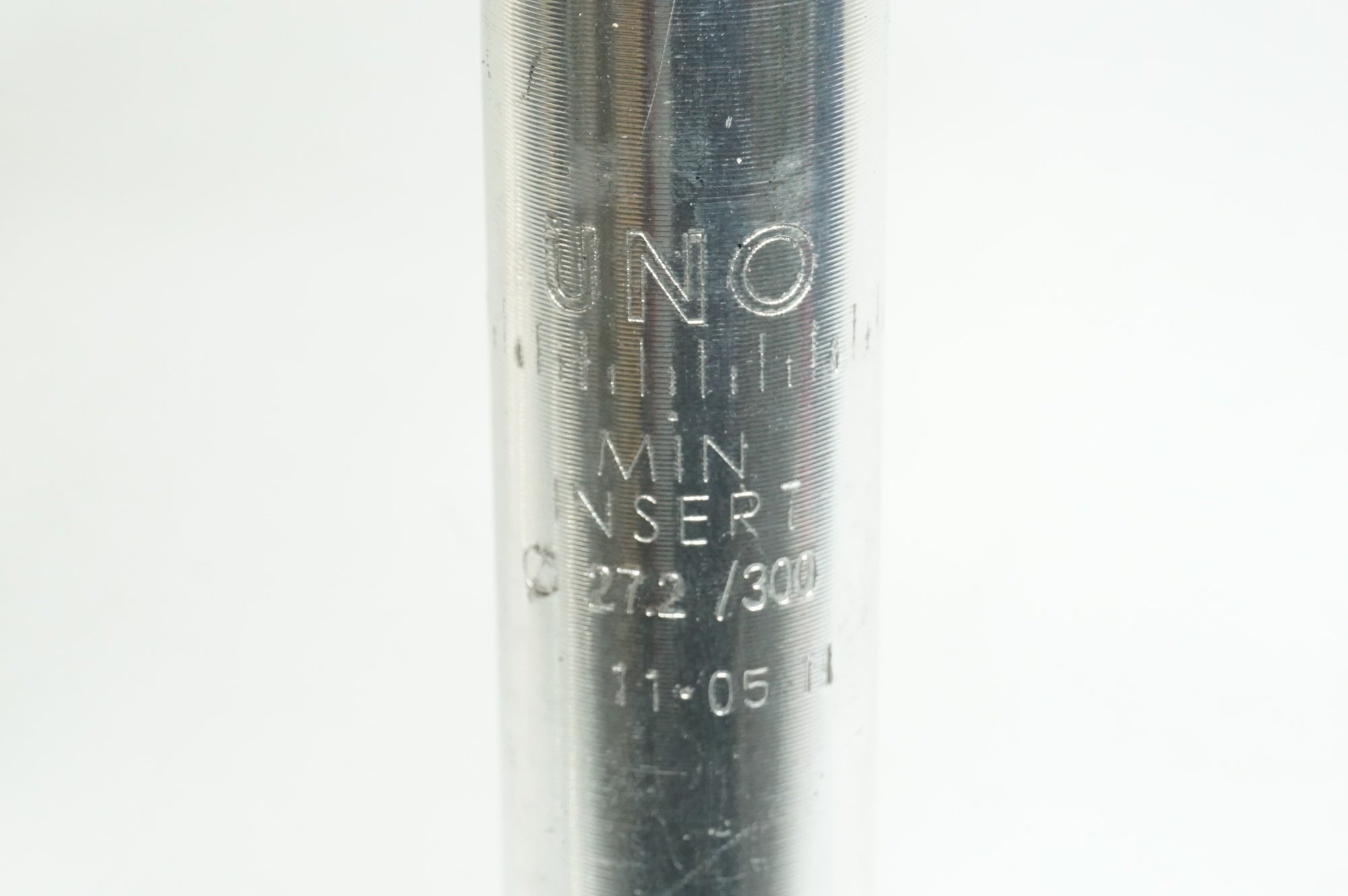 UNO 「ウノ」 サスペンション 300mm φ27.2 シートポスト / 大宮店