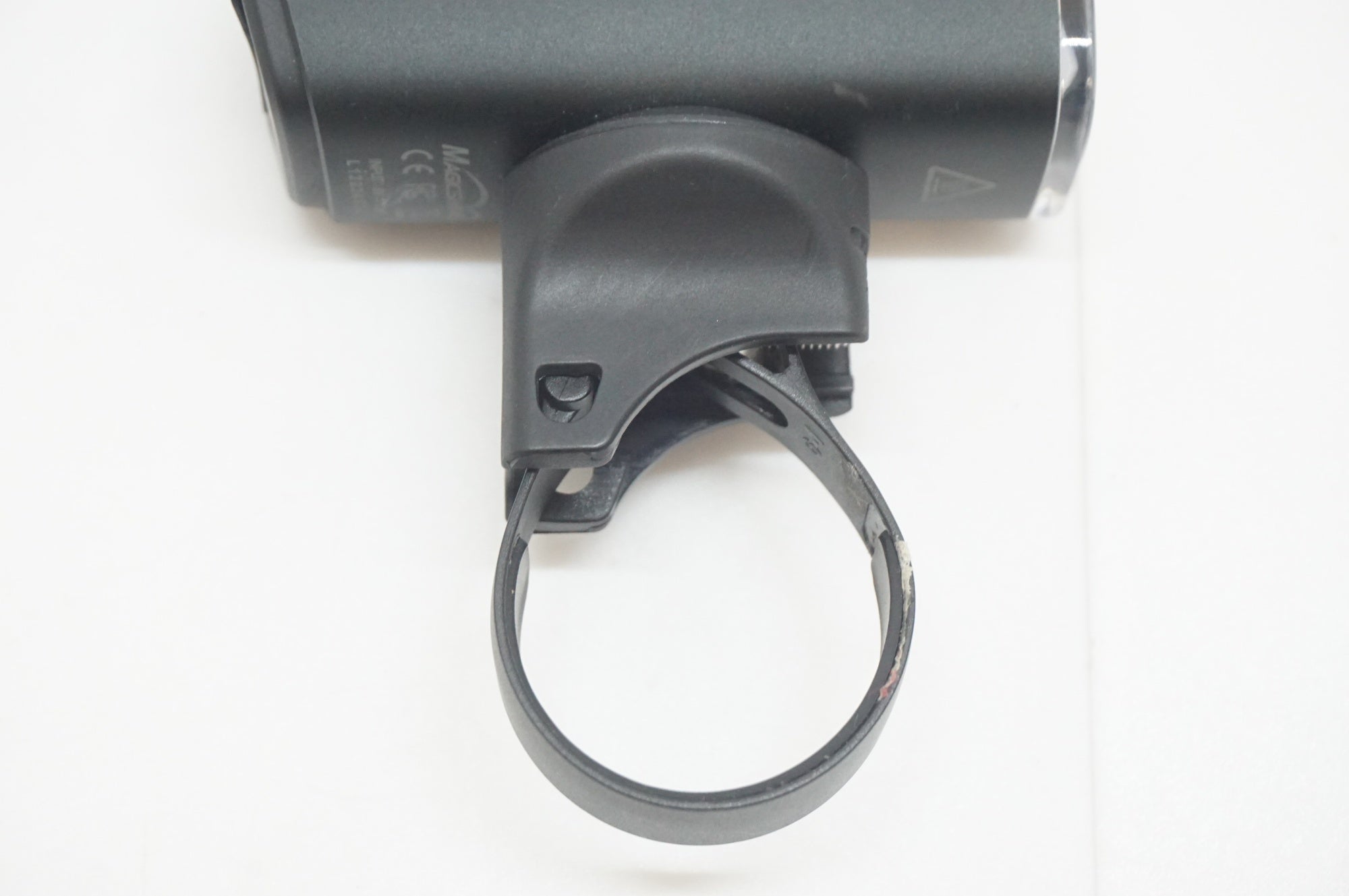 OLIGHT 「オーライト」 RN400 フロントライト / 福岡店