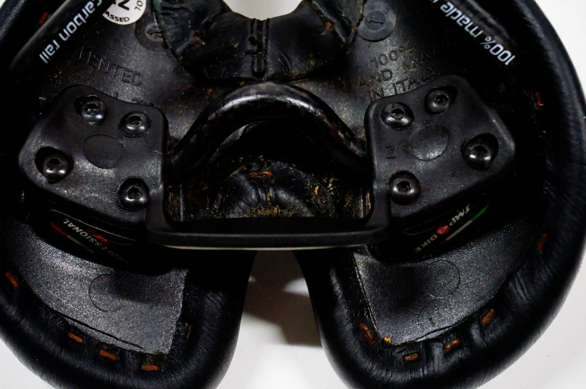 SELLE SMP 「セラエスエムピー」 DRAKON カーボンレール サドル