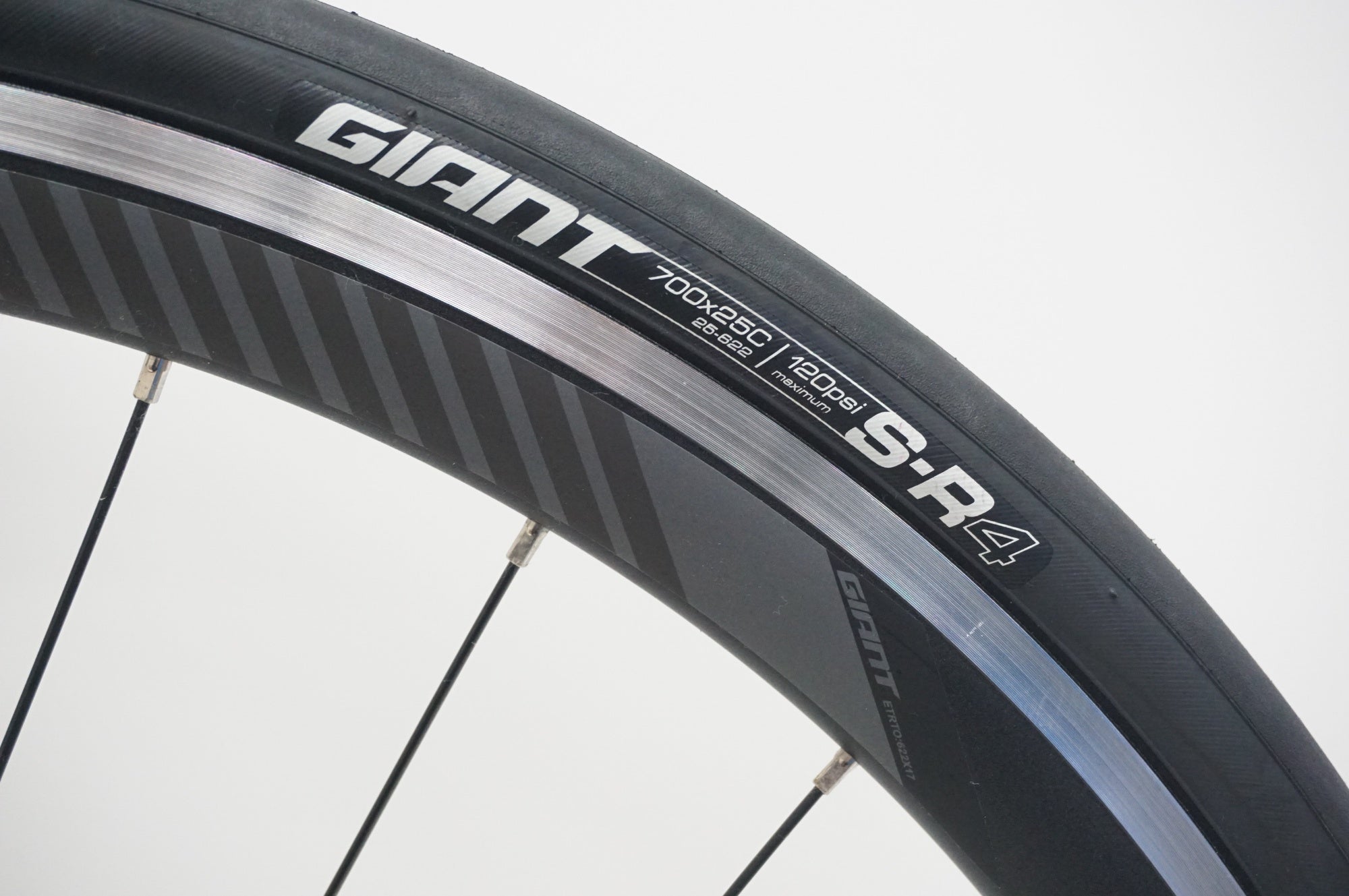 GIANT 「ジャイアント」 TCR ADVANCED 3 LTD 2025年モデル ロード